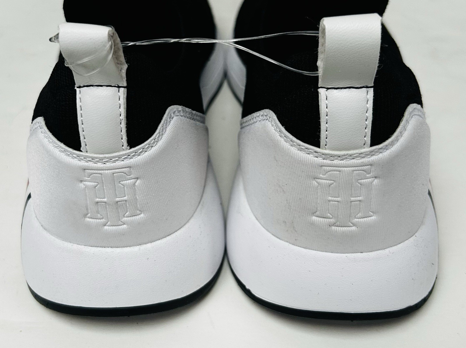 Tommy Hilfiger AMINAZ Black Mesh Slip-on Sneakers~Women’s 6M~NEW/NWT~SO NICE!