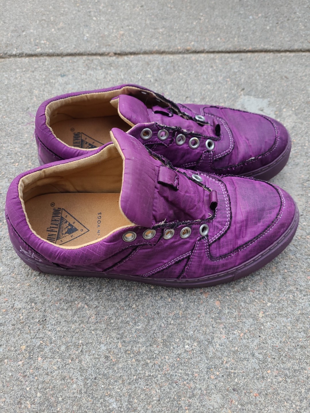 John Fluevog Lopro Leeside Lace-Up Sneaker Purple M5/W7 Read Description