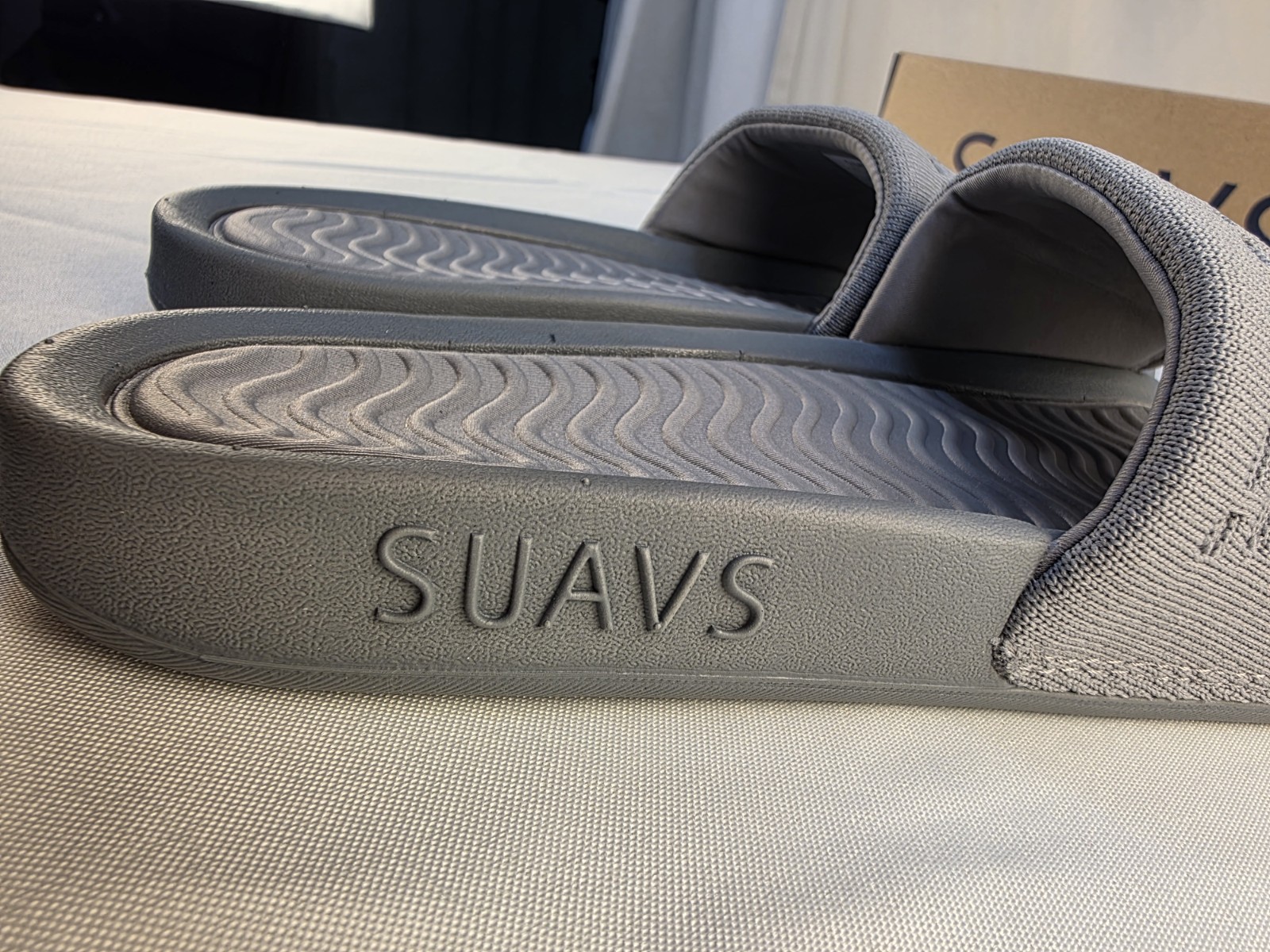 SUAVS Women’s Size 9 Slip On Shoes The Eddy Slate Gray New In Box Comfort Shoes