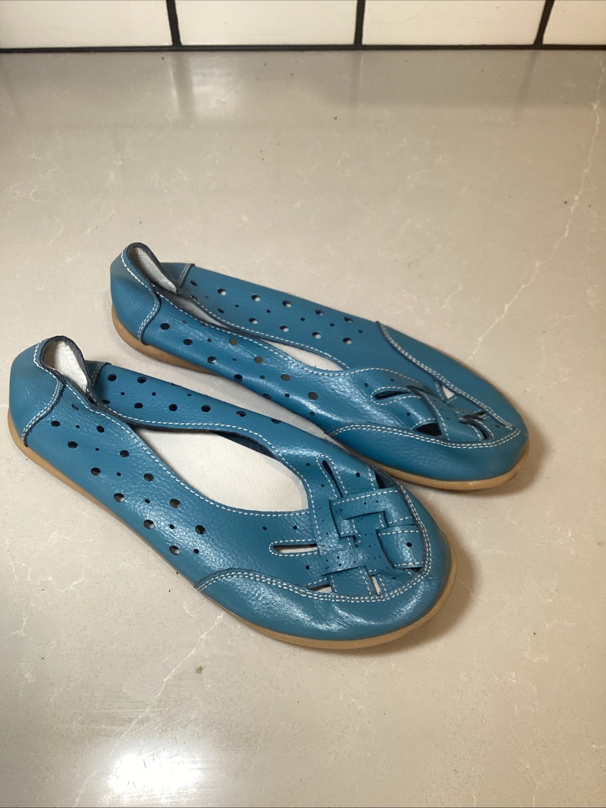 Gum Rubber Sole Womens Comfort Shoes Blue Slip On Moccasin Size 42 US 9.5
