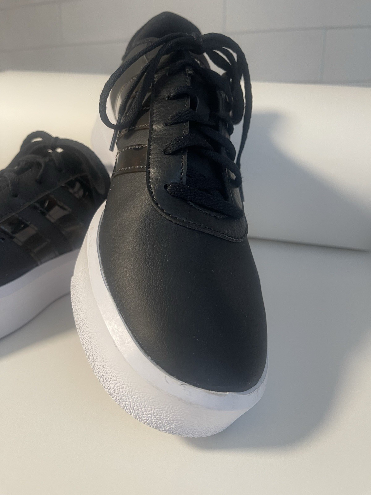 Adidas Grand Court 2.0 Leather Sneaker – Women’s Size 9 – Black/Animal Print
