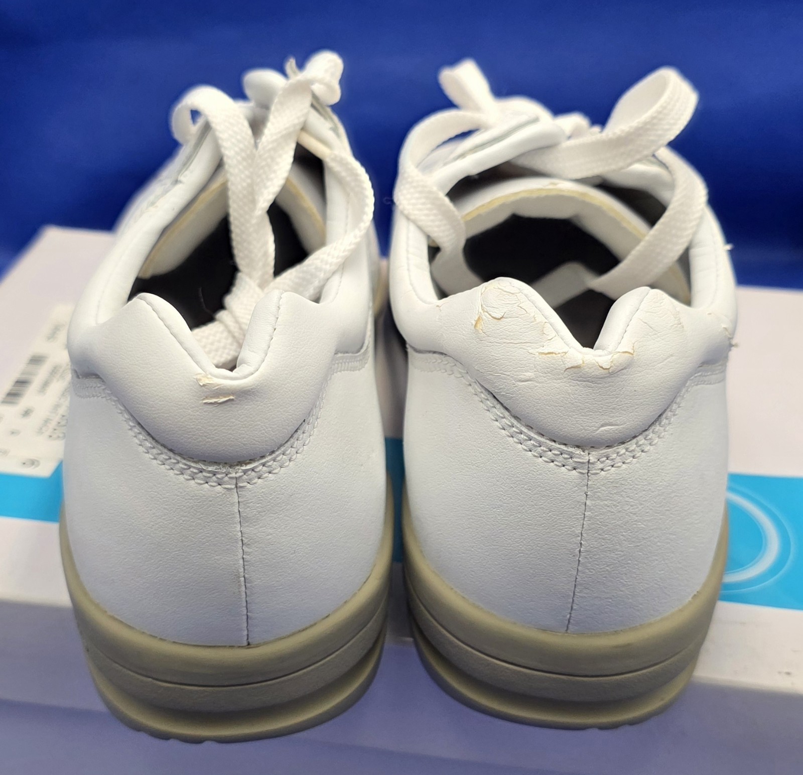 New In Box Easy Spirit Leather Mach Classic 35515 Womens Shoes Sz 9 Mint