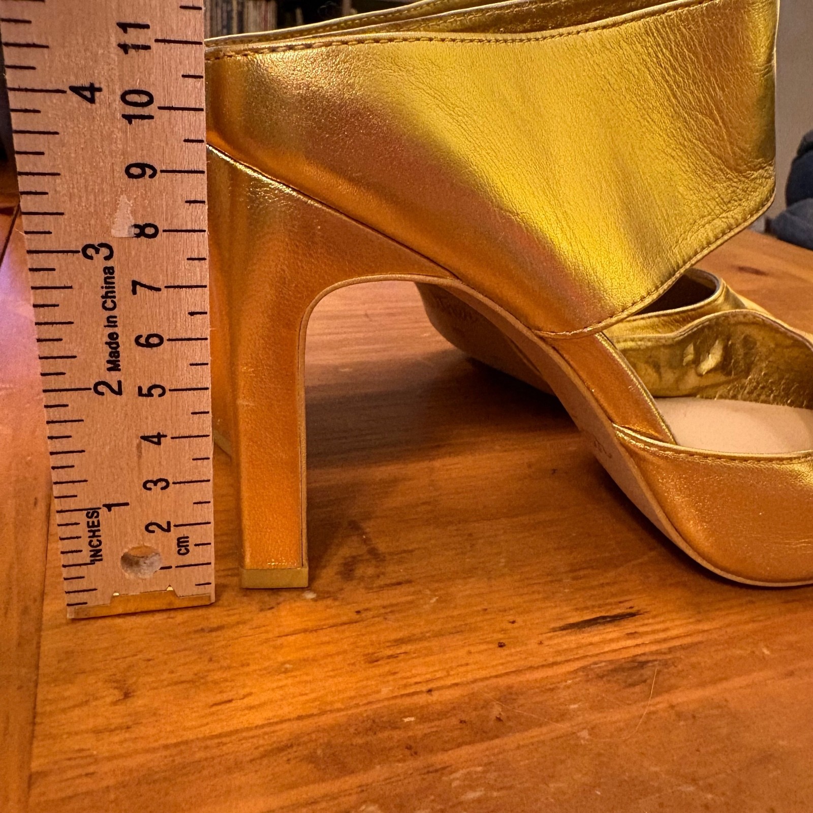 Wittner Heston Gold Leather Pointed Toe Block Heel Mules Size 39 Glam Formal