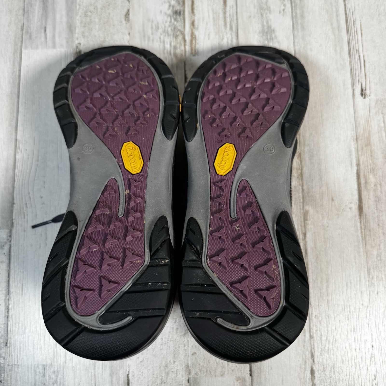 Dansko Womens Makayla Waterproof Hiking Sneakers Shoes Size 39 Black Purple