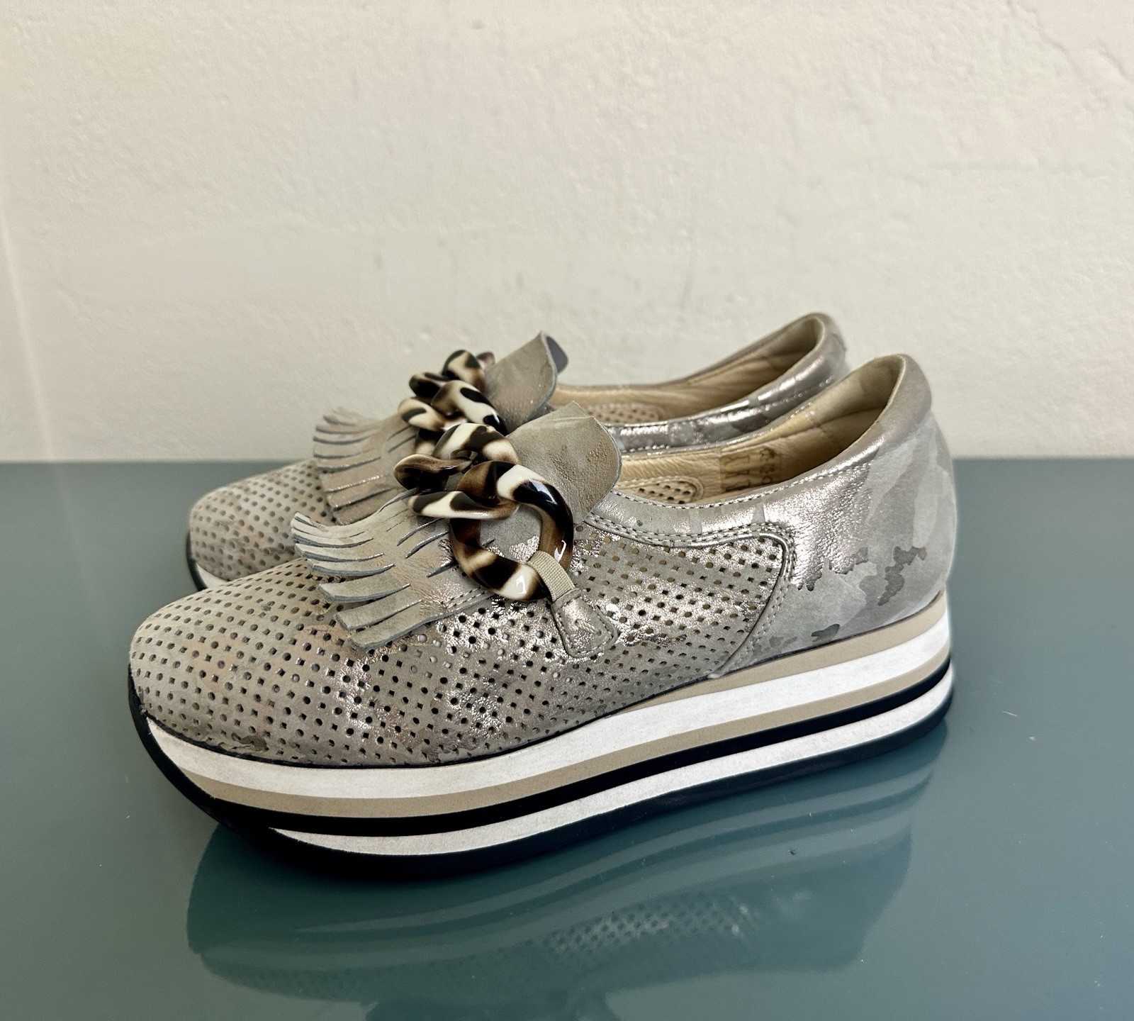 Softwaves Cadie Silver Camo Metallic Tassel Loafer Platform Sneakers Shoes 36.5