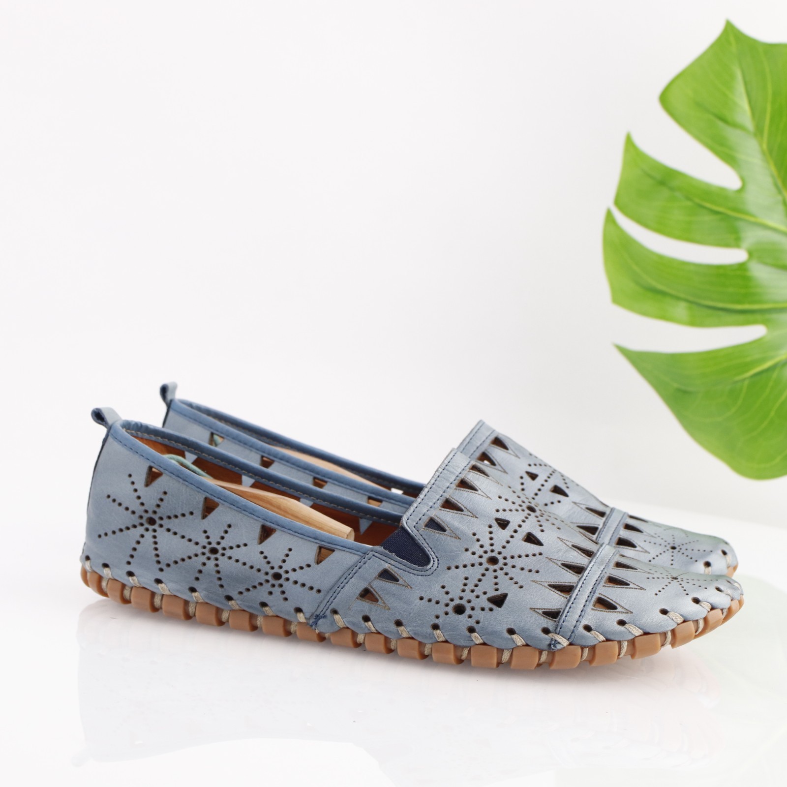 Spring Step Womens Fusaro Loafer Size 44 12.5 Blue Leather Cutouts Flexible Shoe