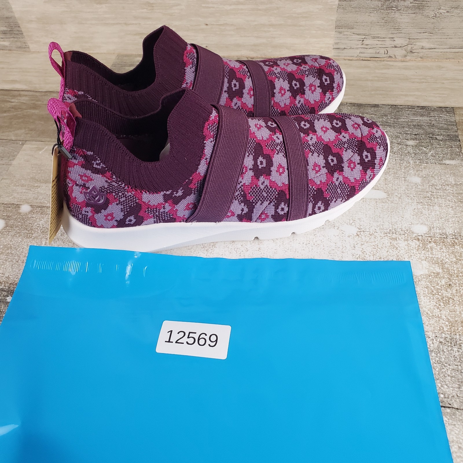 Spenco Karma Womens Shoes Sz 9 D Running Fuchsia Stretch Floral Slip On Sneakers