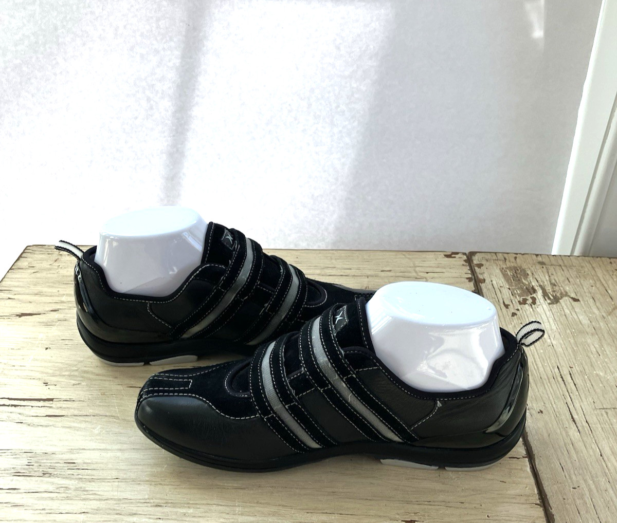 Aetrex Womens Size 7 Black Abbey Double Strap Sneaker 100% Leather Comfortable
