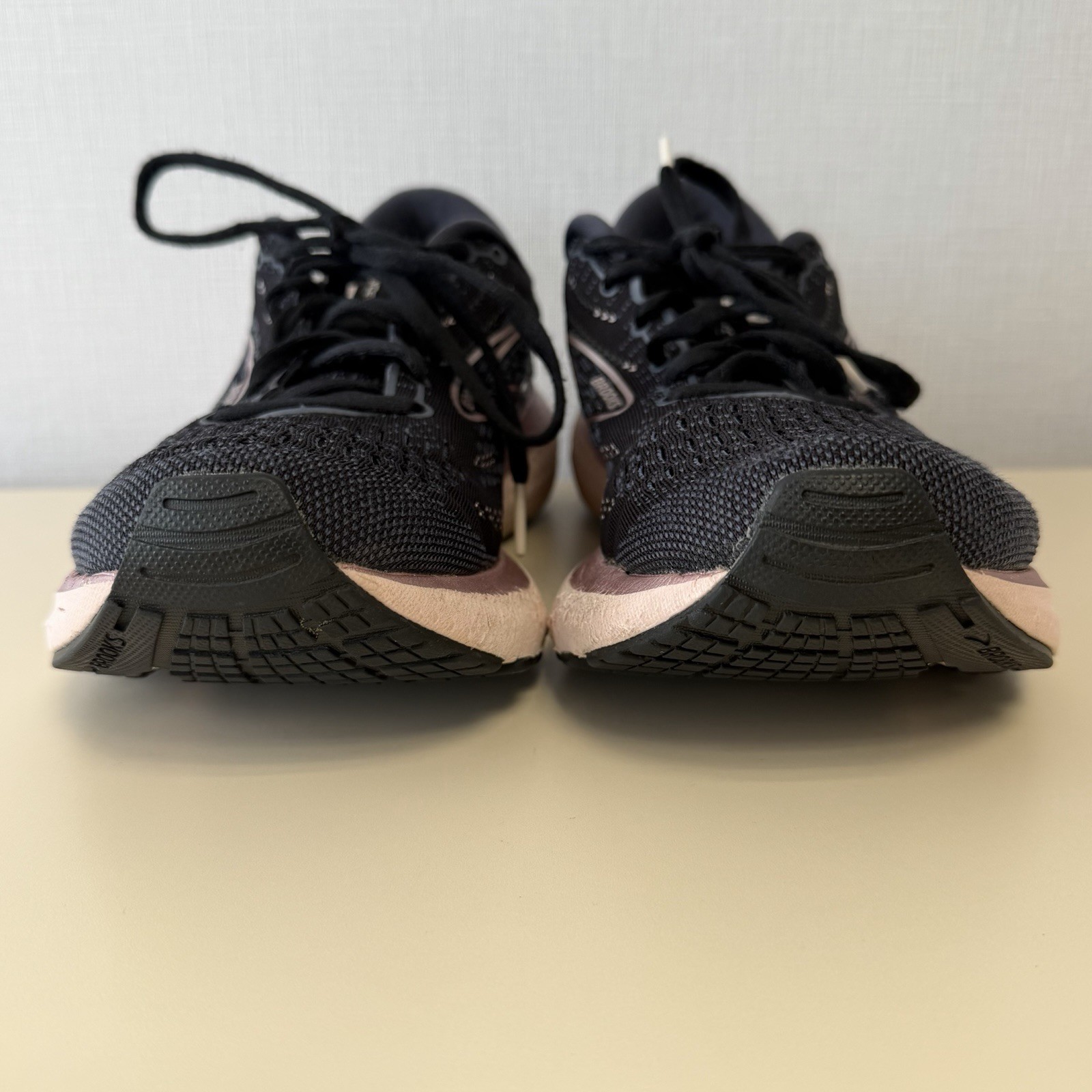 Brooks Glycerin GTS 19 Running Shoes Women’s 8.5 B Cushioned Trainer Black Pink