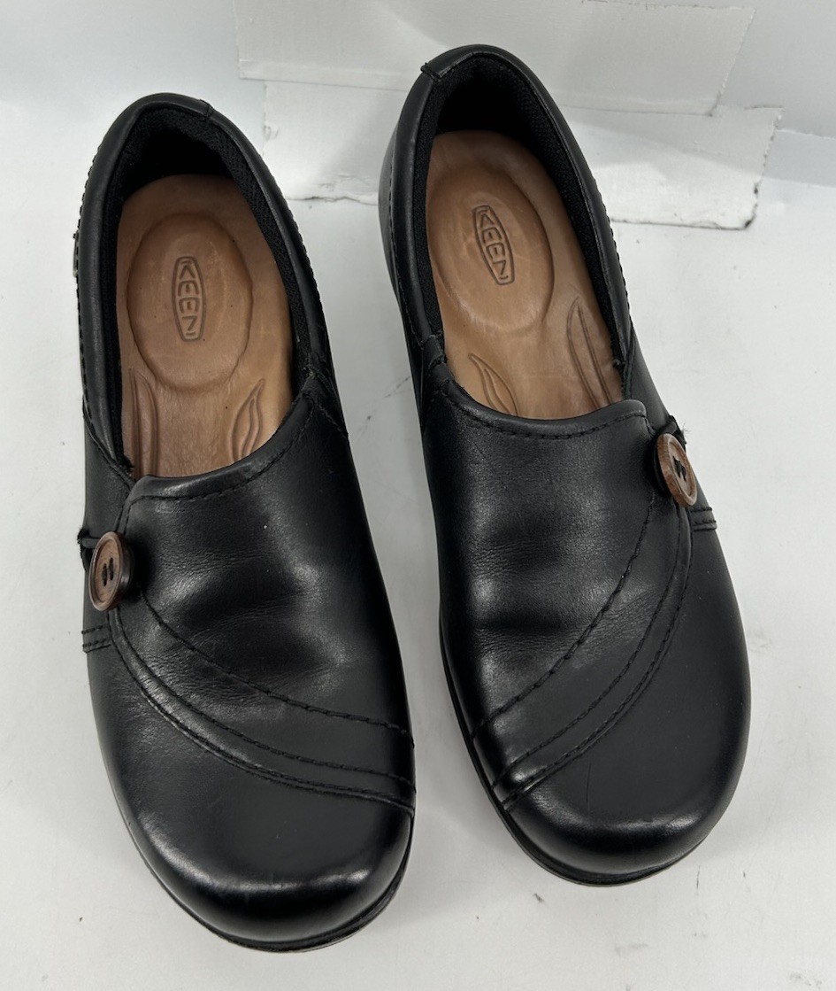 Keen Mora Button Black Leather Loafers Slip On Women’s Size 5