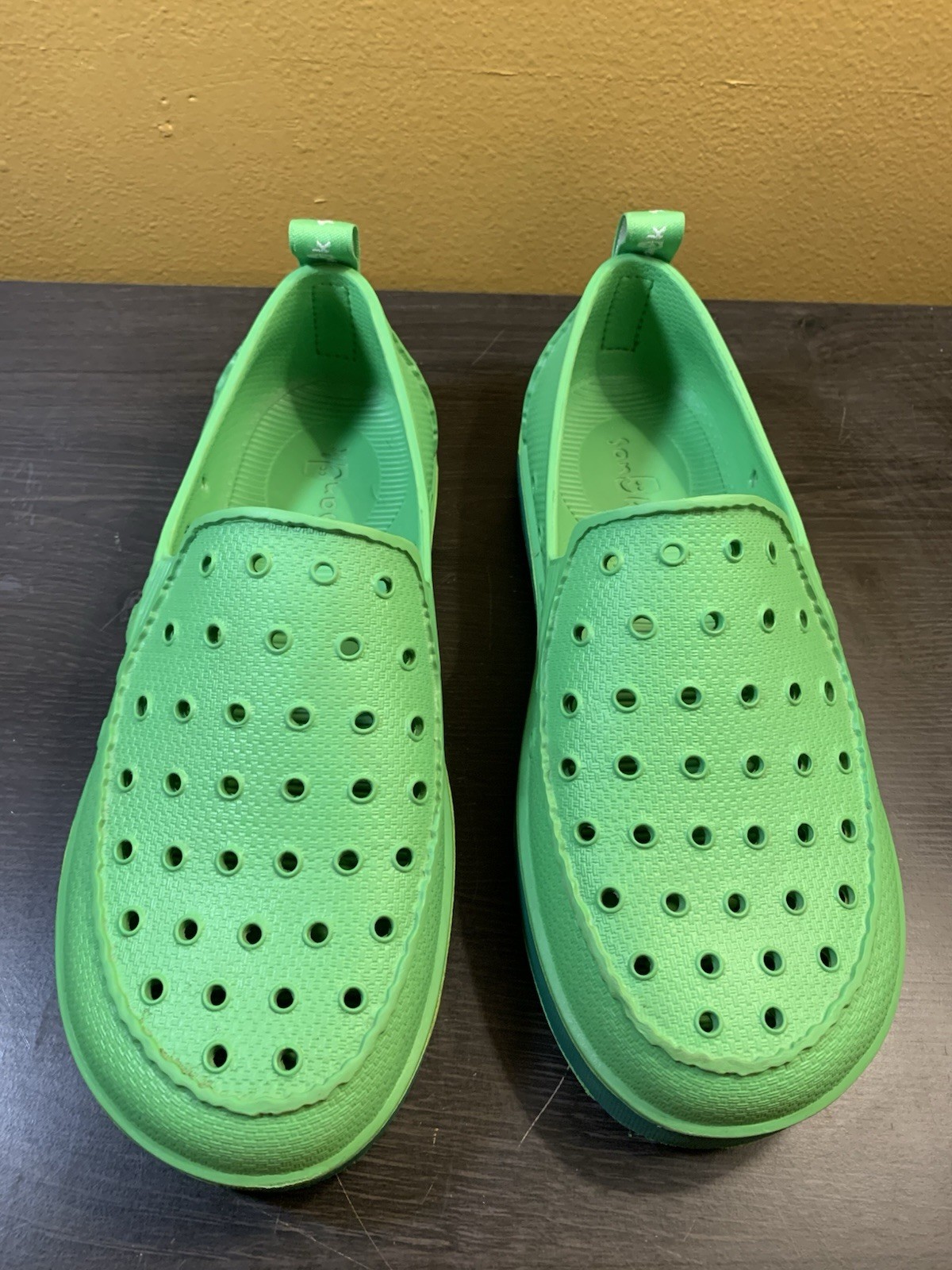 Sanuk Green Water Shoes Slip On Casual Loafers Women’s 8-8.5