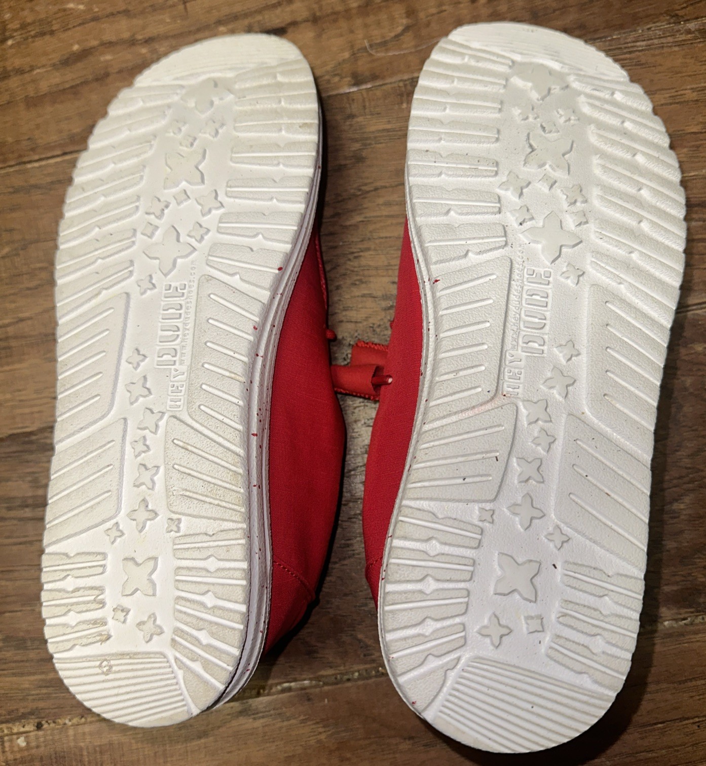 Hey Dude Wendy Slub Canvas Shoes Womens Size 9 Red Slip On Casual Comfort