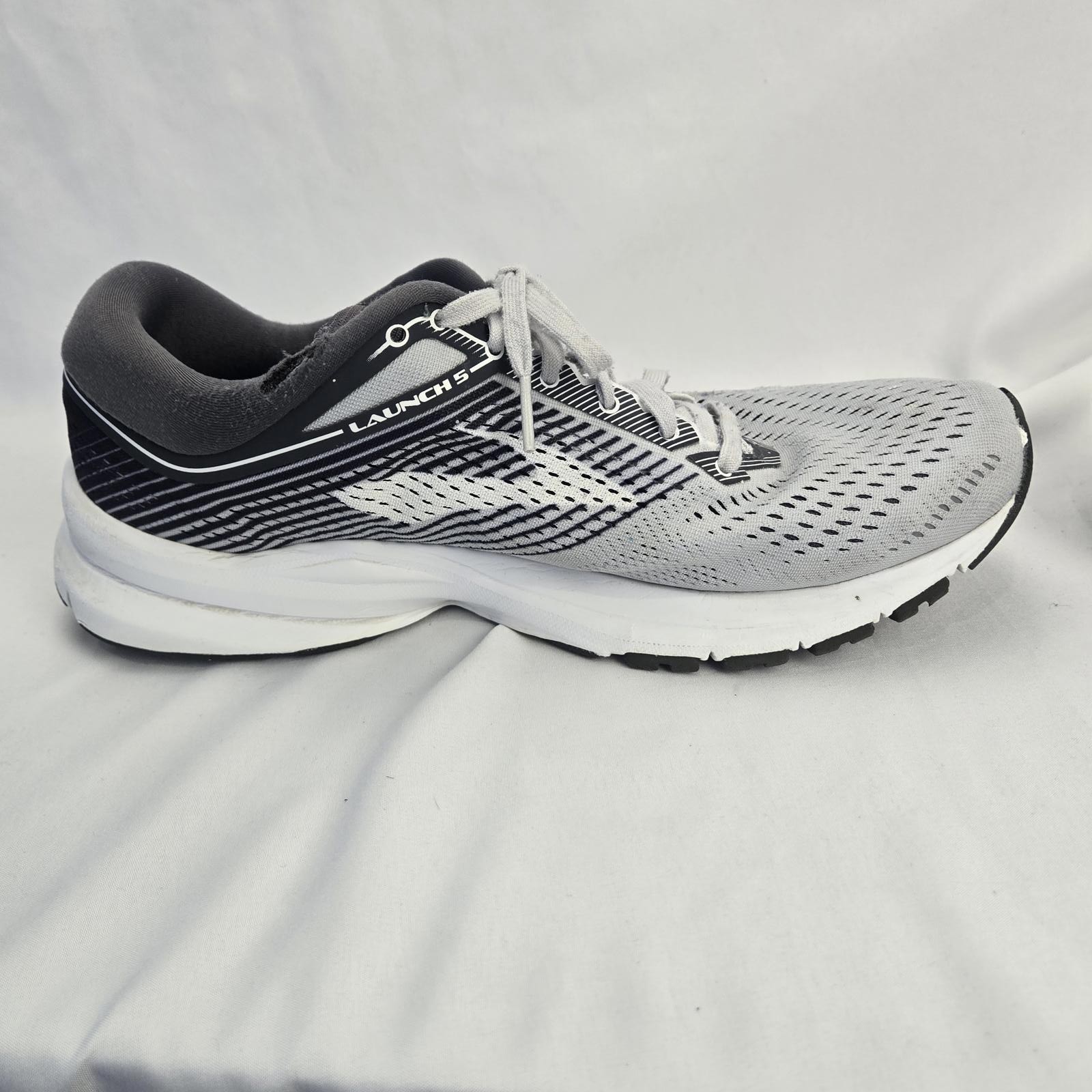 Brooks Launch 5 Running Shoes Gray/Black Womens 9.5 B Mens 7.5 D