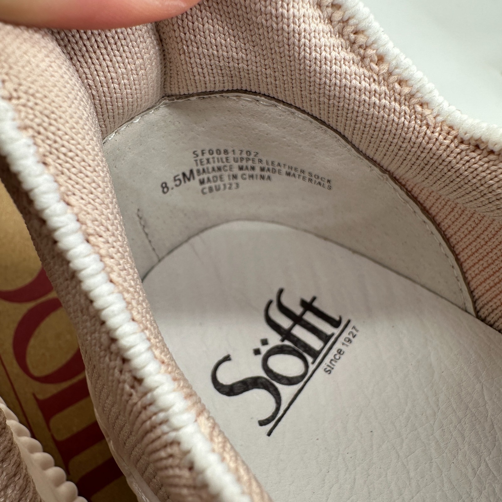 Sofft Faro Lace Up Sneakers Shoes Intimo Pink Womens Size 8.5