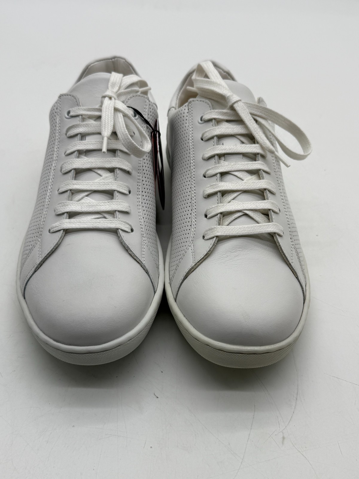 Zara Man White Perforated Leather Low Top Sneakers Size 11 EU 44 NWT Uniforme