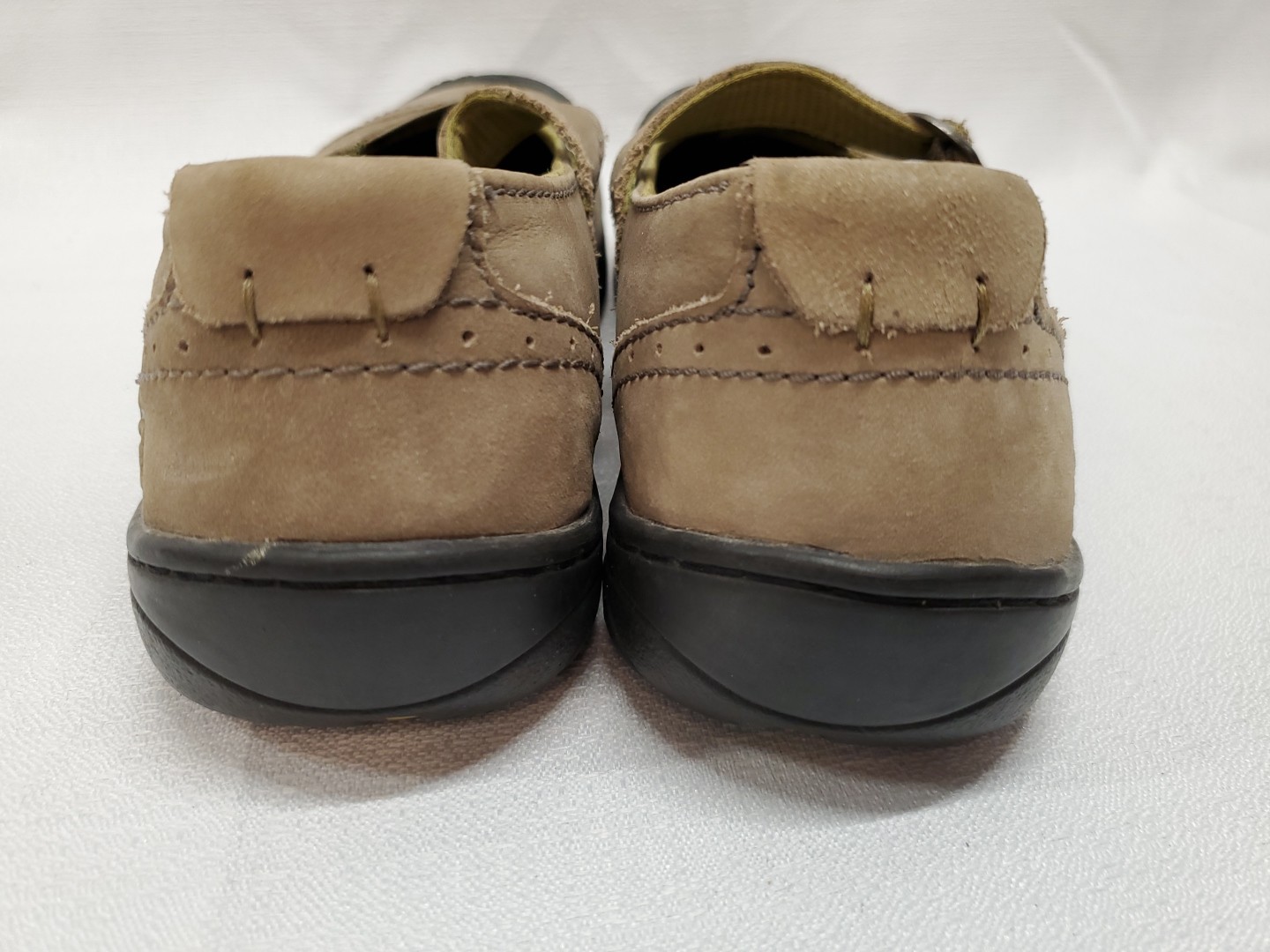 Keen Mary Janes Lug Comfort Taupe Olive Buckle Strap Nubuck Leather EU 38.5 US 8