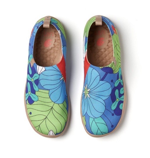 UNI INDIGO FLORAL DREAM TOLEDO A1 WOMEN Sz 7.5 Slip on Casual Traveling Shoes