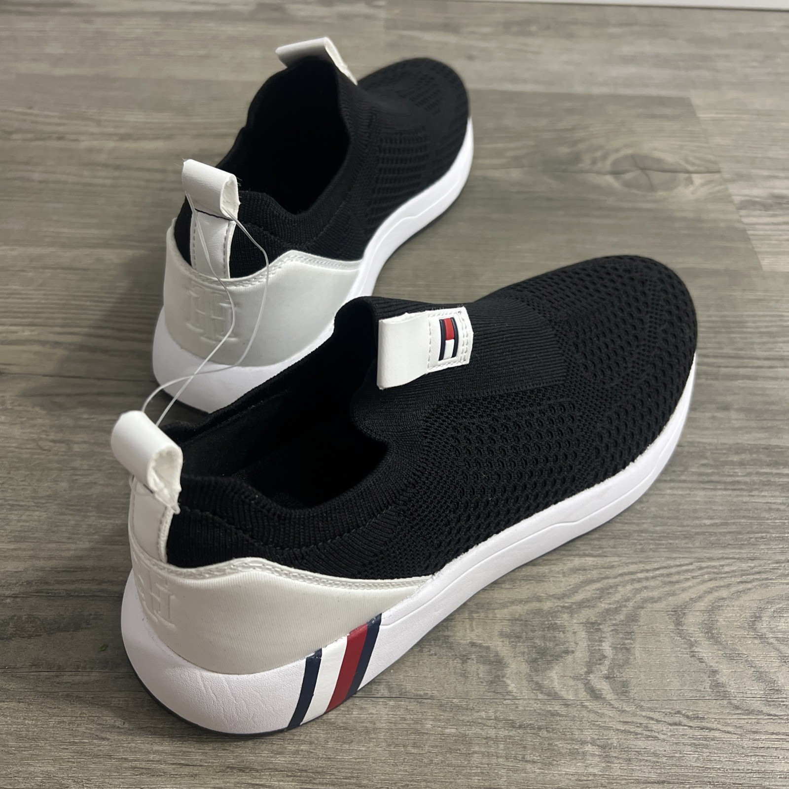 Tommy Hilfiger Adaptive Women’s Aminaz Slip On Sneakers Rubber Shoes Black Sz 9M