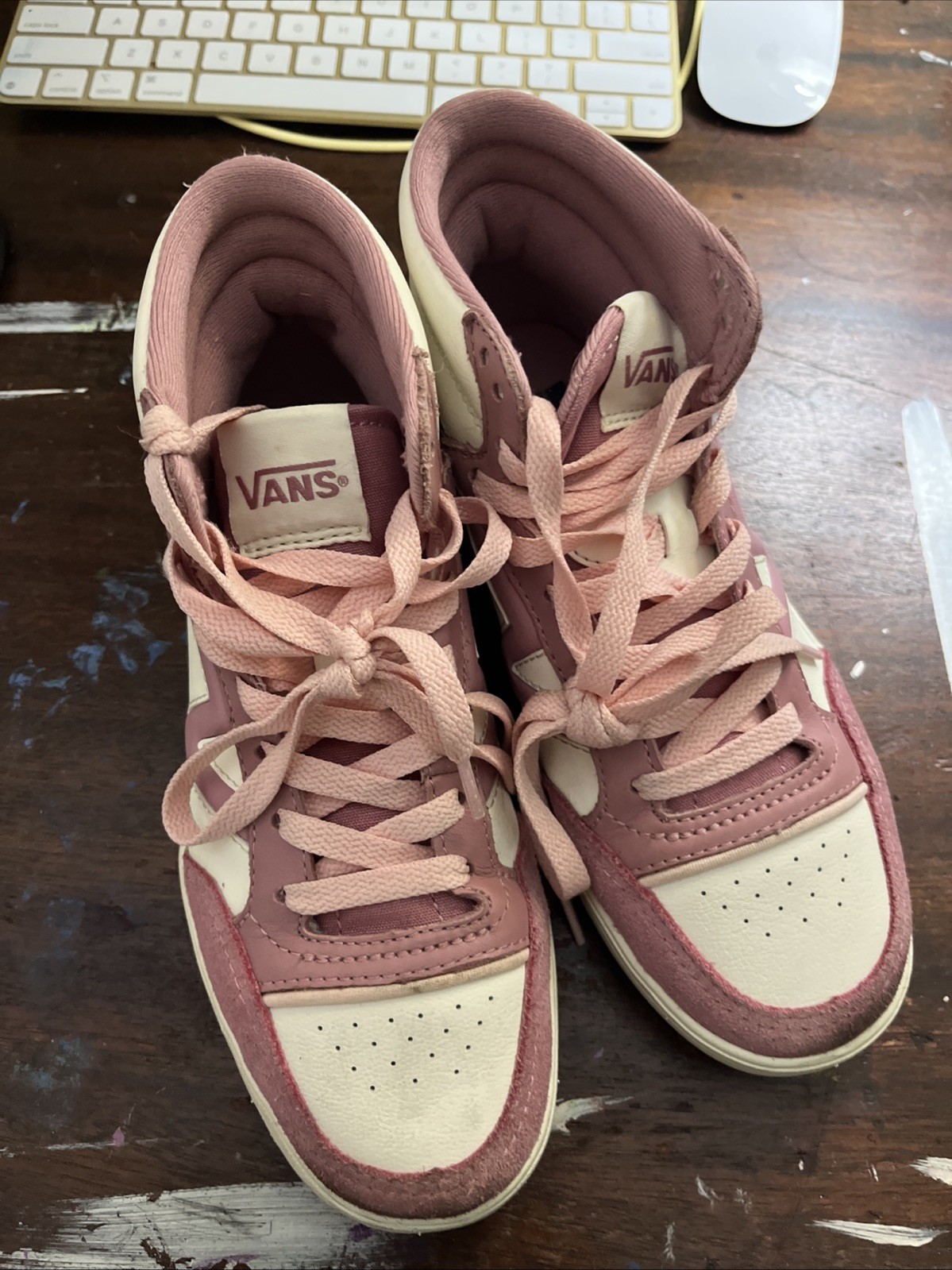 Vans Lowland MID CC JMP Sport True White Pink Womens Size 6 luxury comfort
