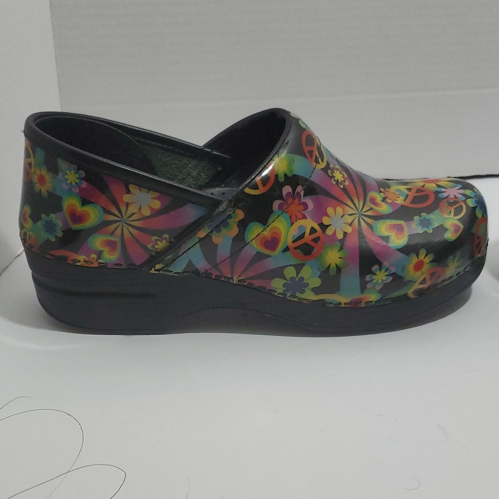Dansko Pro XP Flower Power Patent Leather Clogs US 9.5 Euro 40