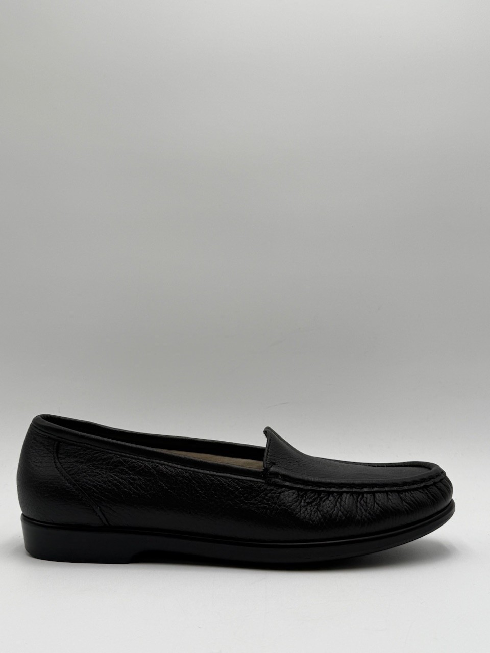 SAS SIMPLIFY BLACK Women’s NEW Slip-On Loafer Black Multiple Sizes