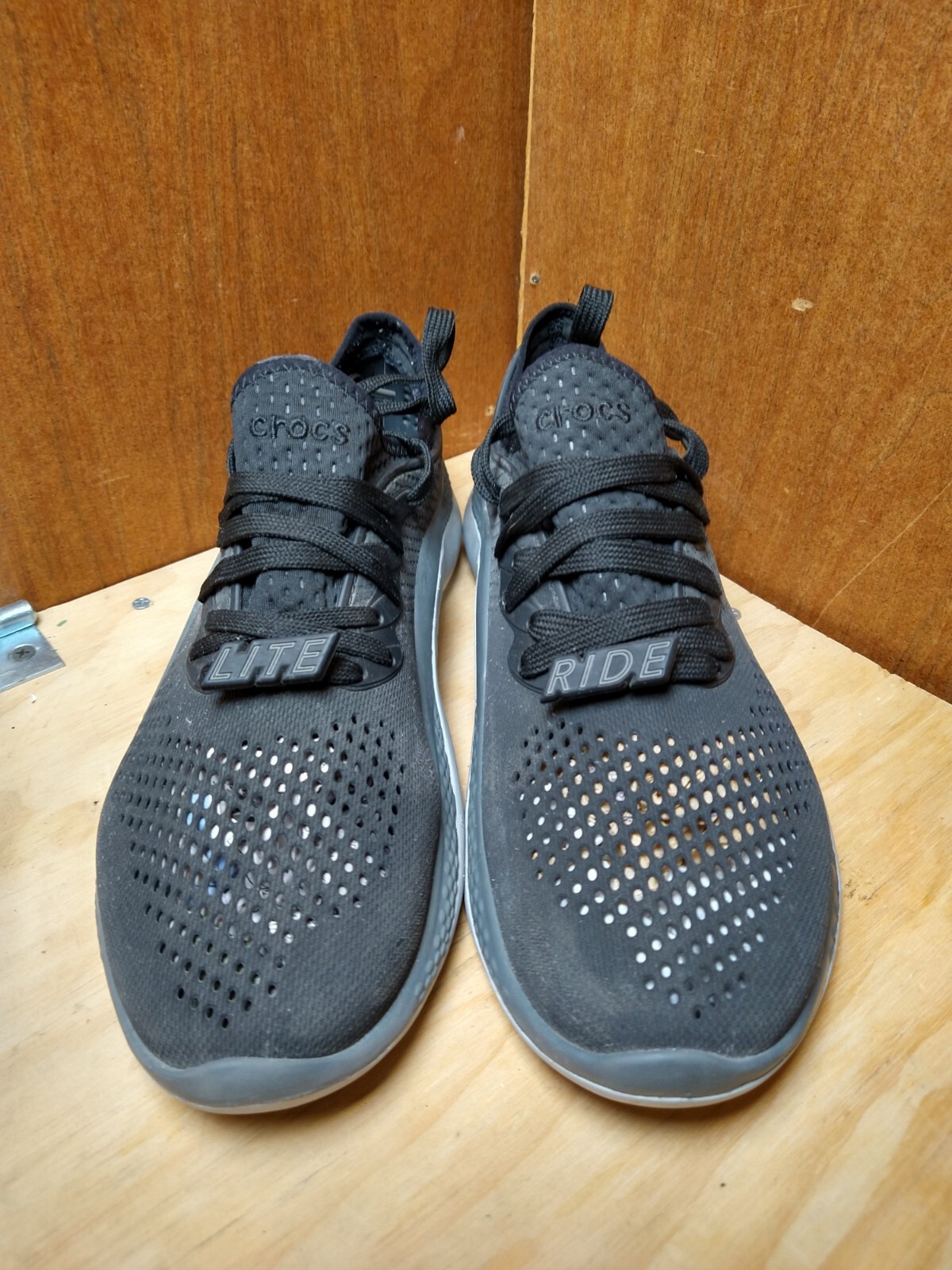 Crocs Womens Literide 360 Pacer Sneaker Black/Slate/Grey Sz 10 EUC