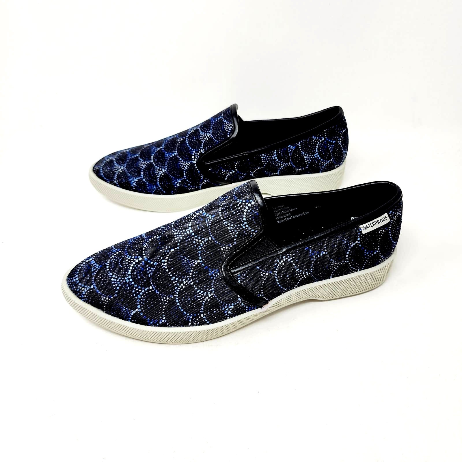 Cougar Lula Rain Slio-On Low Top Sneaker NWOB Women’s Size 10