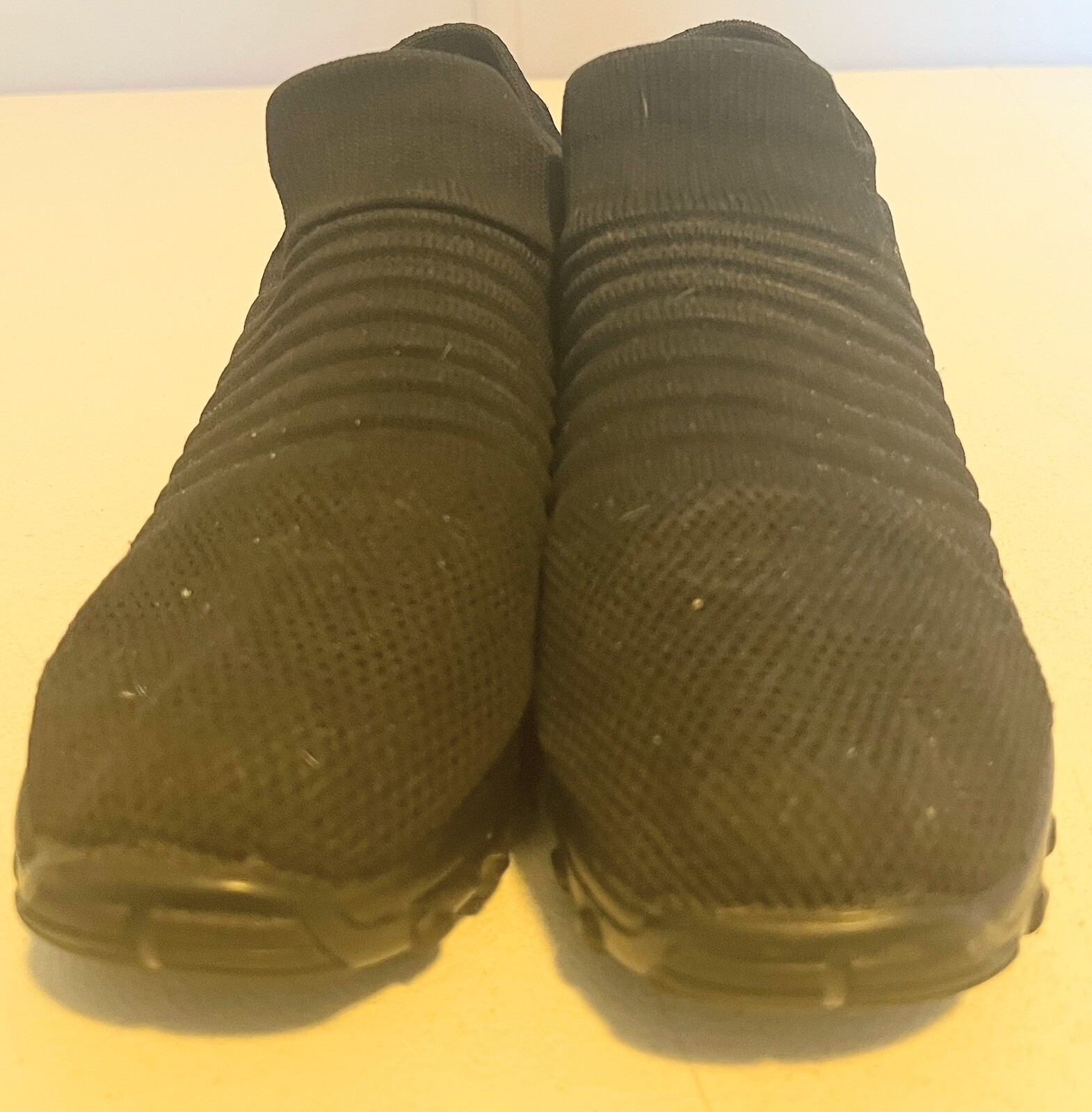 Slow Man Women’s Walking Shoes Sock Sneakers SZ 8 Slip On Air Cushion