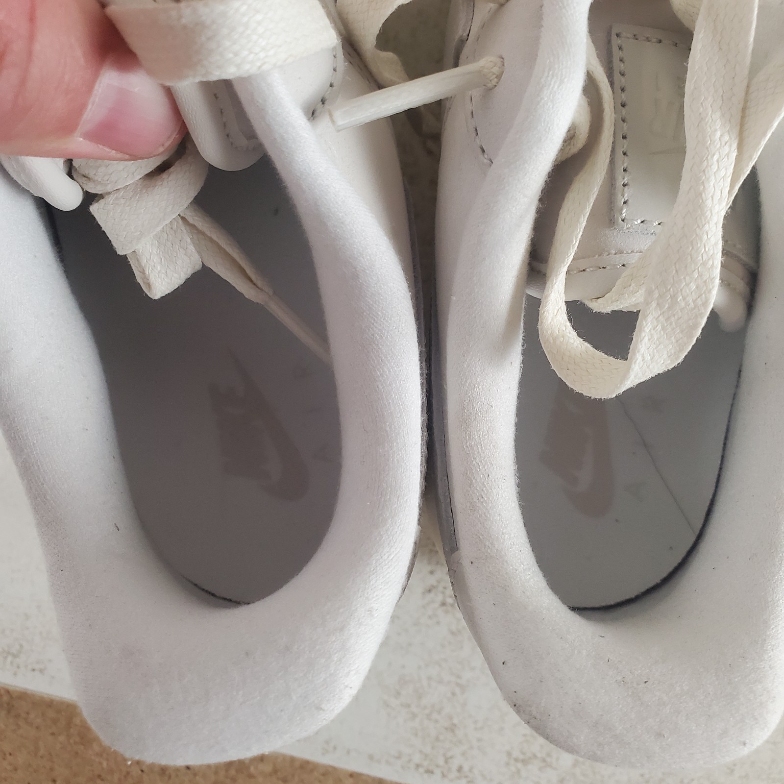 Nike Air Force 1 Womens Shoes Sz 5 Running Summit White Leather Lace Up Sneakers
