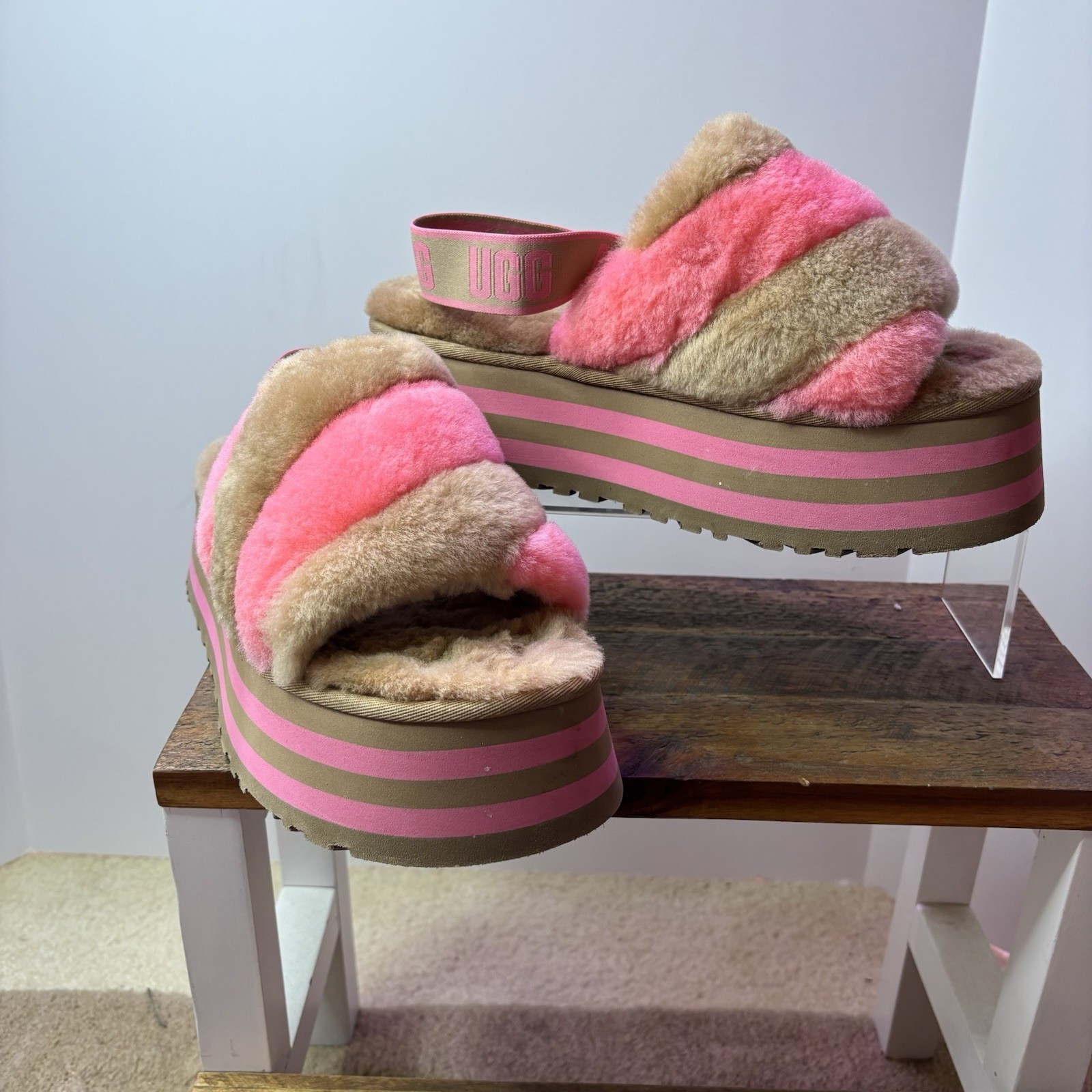 UGG Disco Stripe Platform Slingback Slides Pink Tan Shearling Sandals Women’s 10