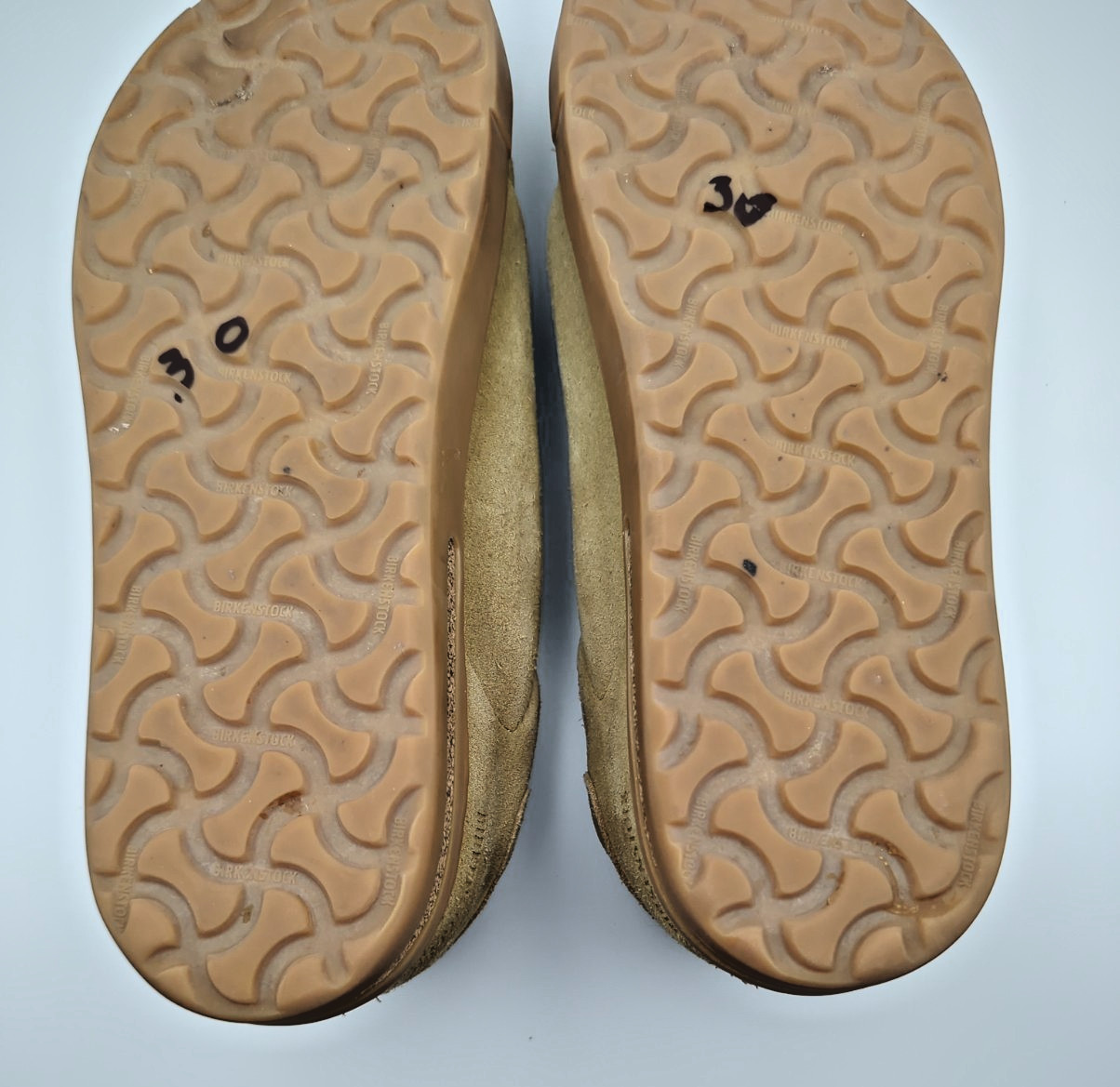 Birkenstock Bend Low Suede Tan/ Gum Shoes Sneakers Women’s Size EU 40 US 9
