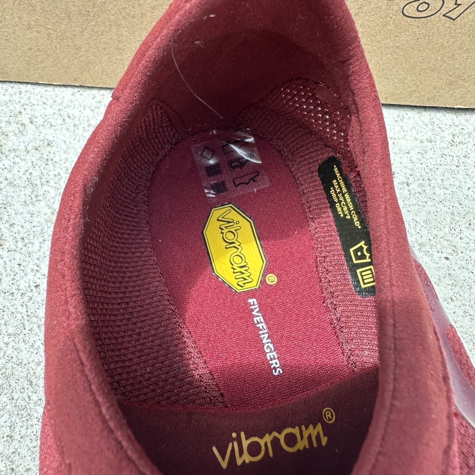 Vibram FiveFingers Women’s US 9-9.5 EU 41 KSO EVO 19W0702 Burgundy NEW