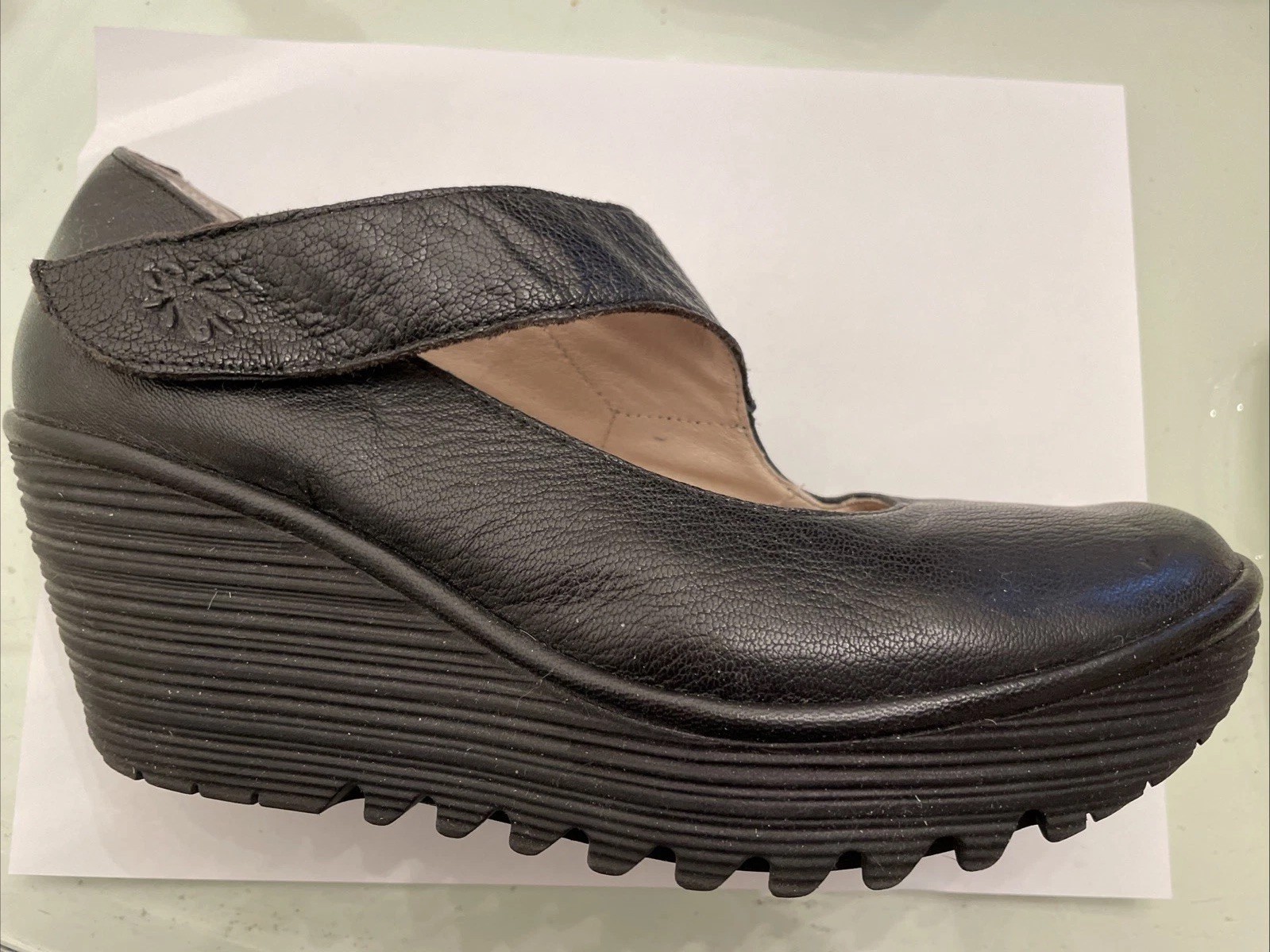 EUC Fly London Yaz Yasi Mary Jane Black Wedge Pumps Leather 39 Wide 8 8.5 Heels
