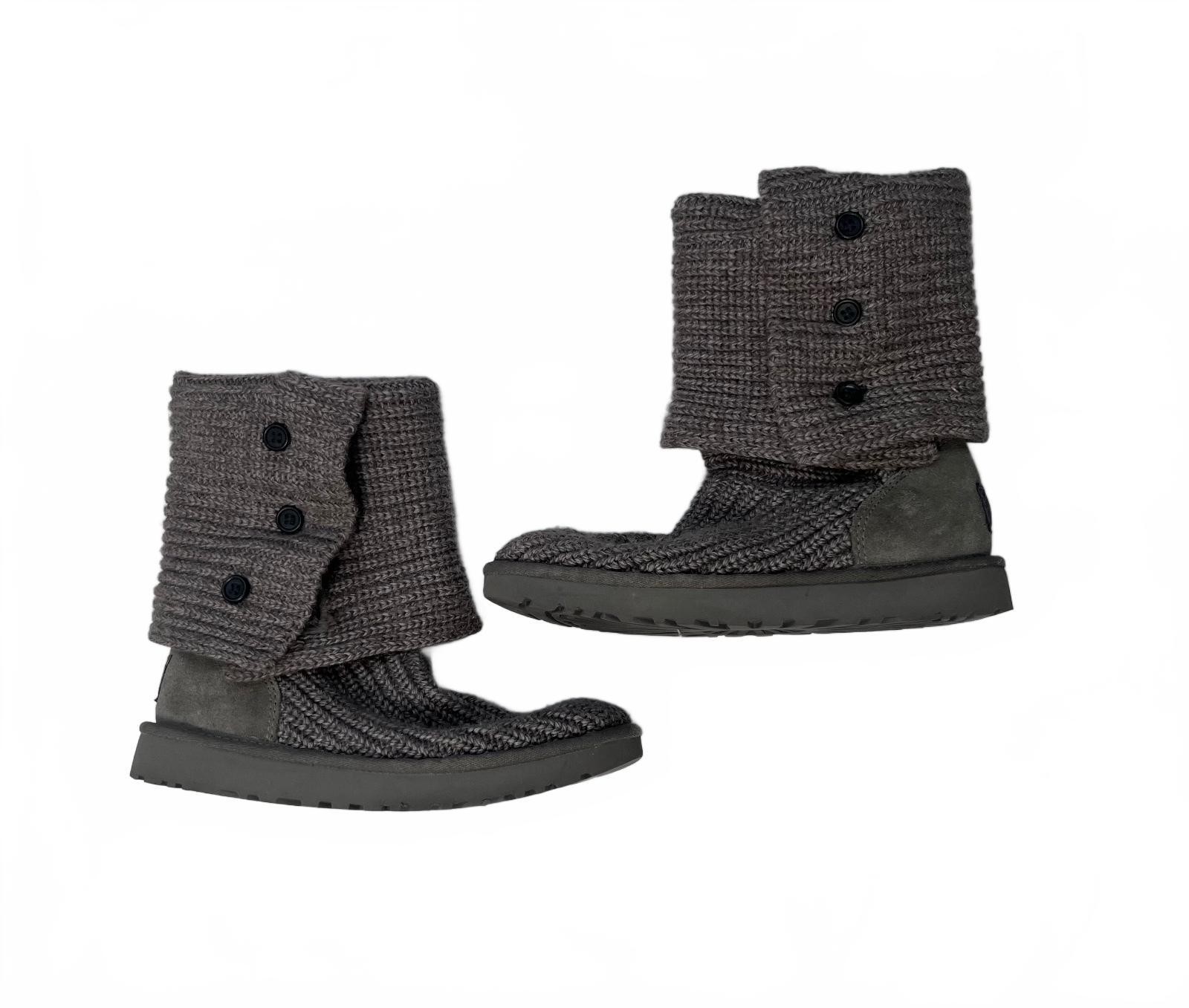 UGG Classic Cardy Knit Boots Charcoal Gray Button Slouchy Cottagecore Size 8