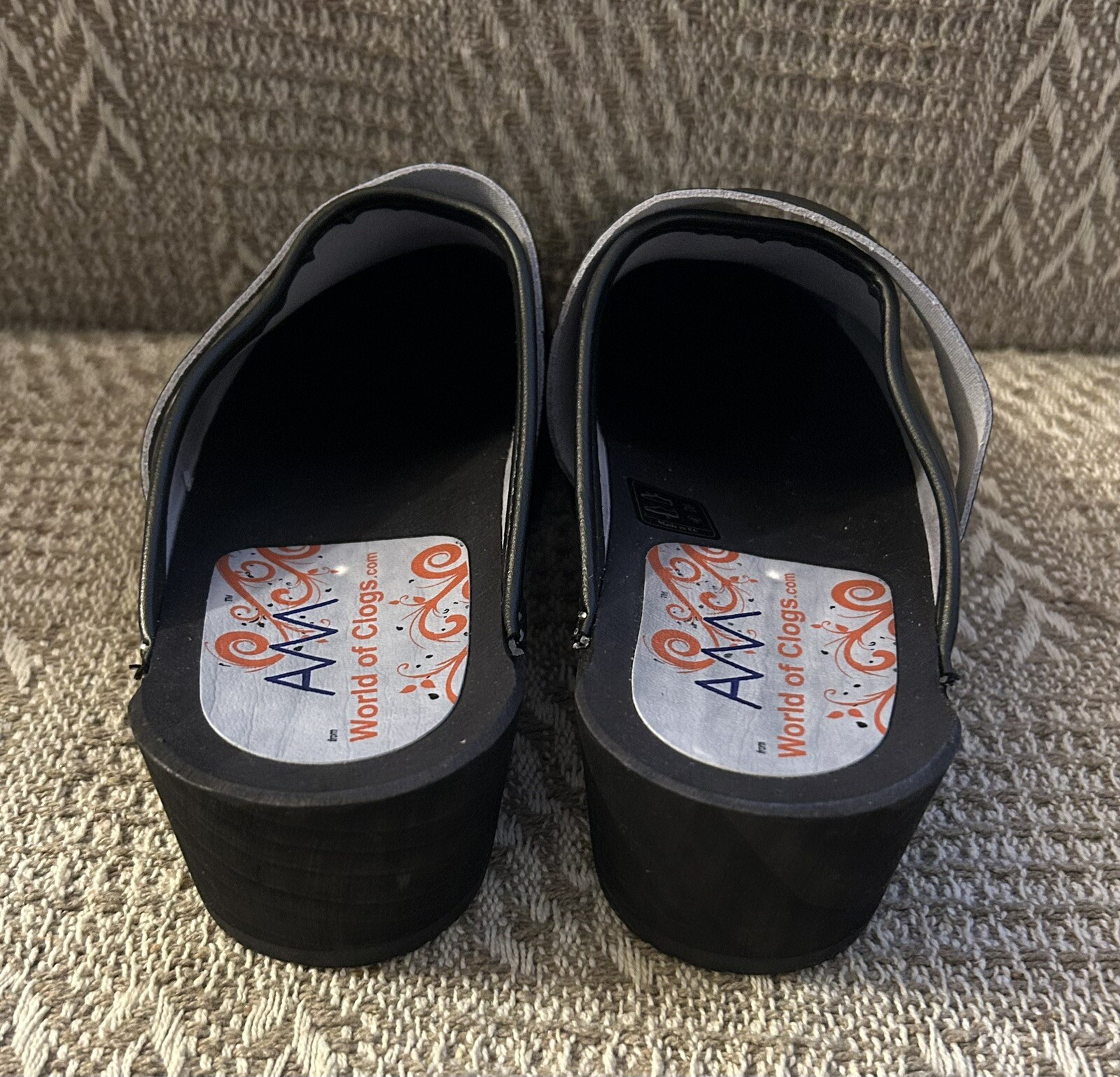 New AM World Of Clogs 100% Leather And Wood size 10 Uk44