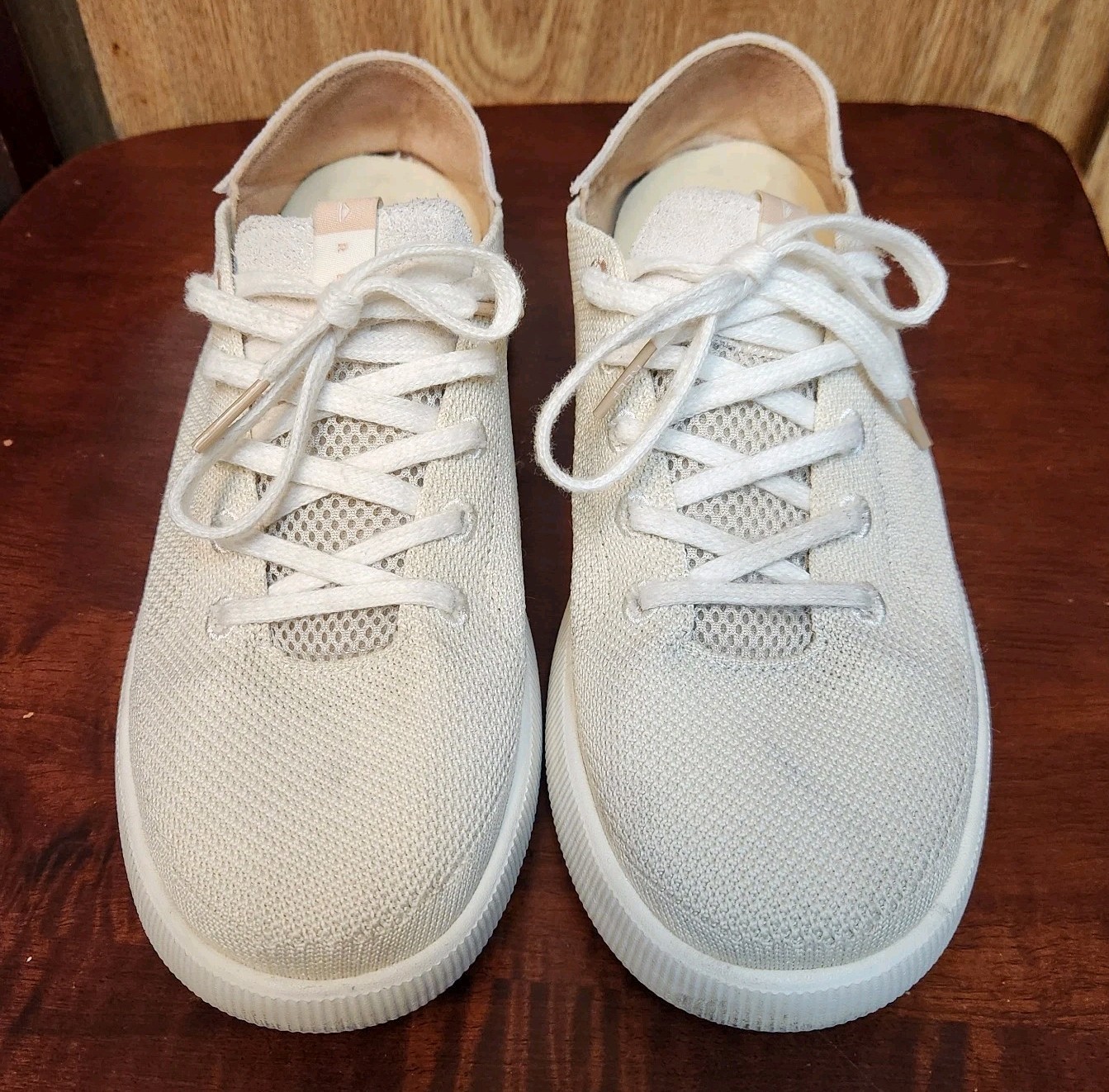 Reef Swellsole Nepture Breathable Mesh Sneakers Womens Size 10 Beige and White