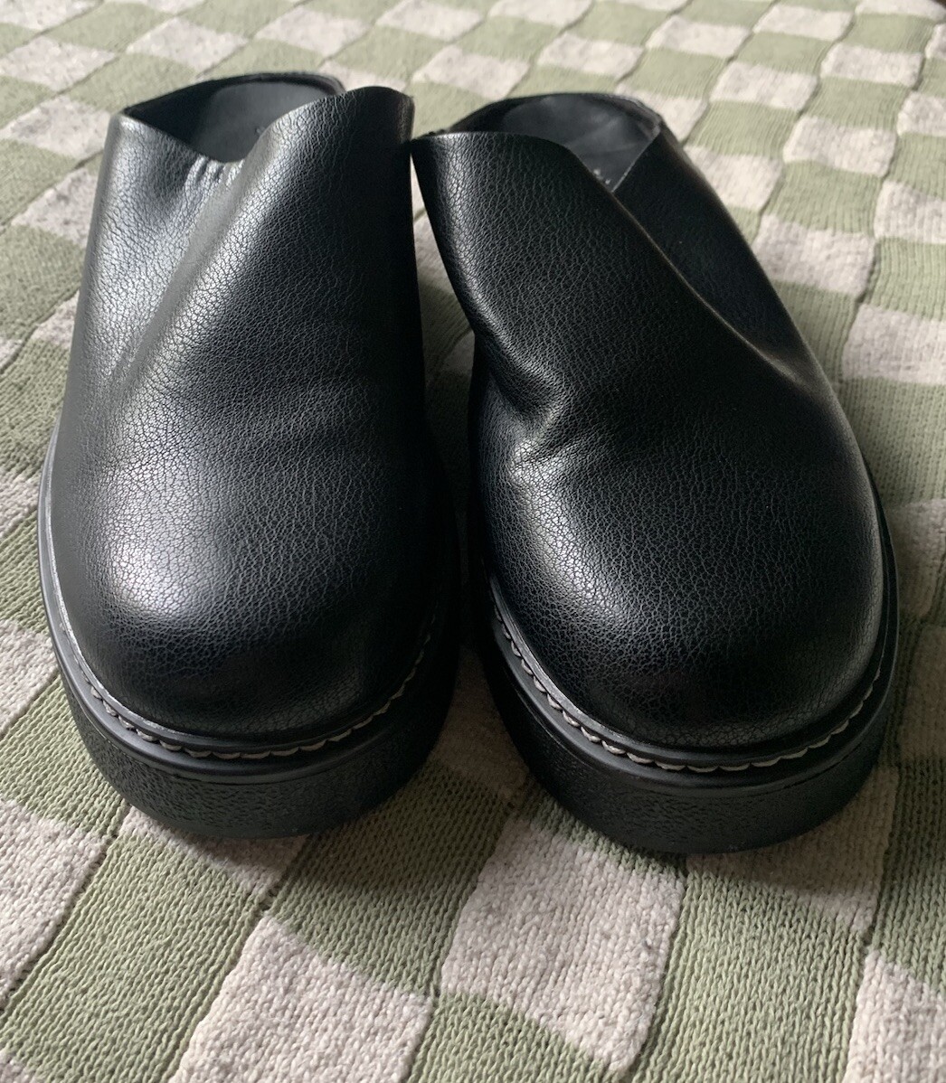 Universal Thread Black Faux Leather Slip On Mule Clog Womens 9