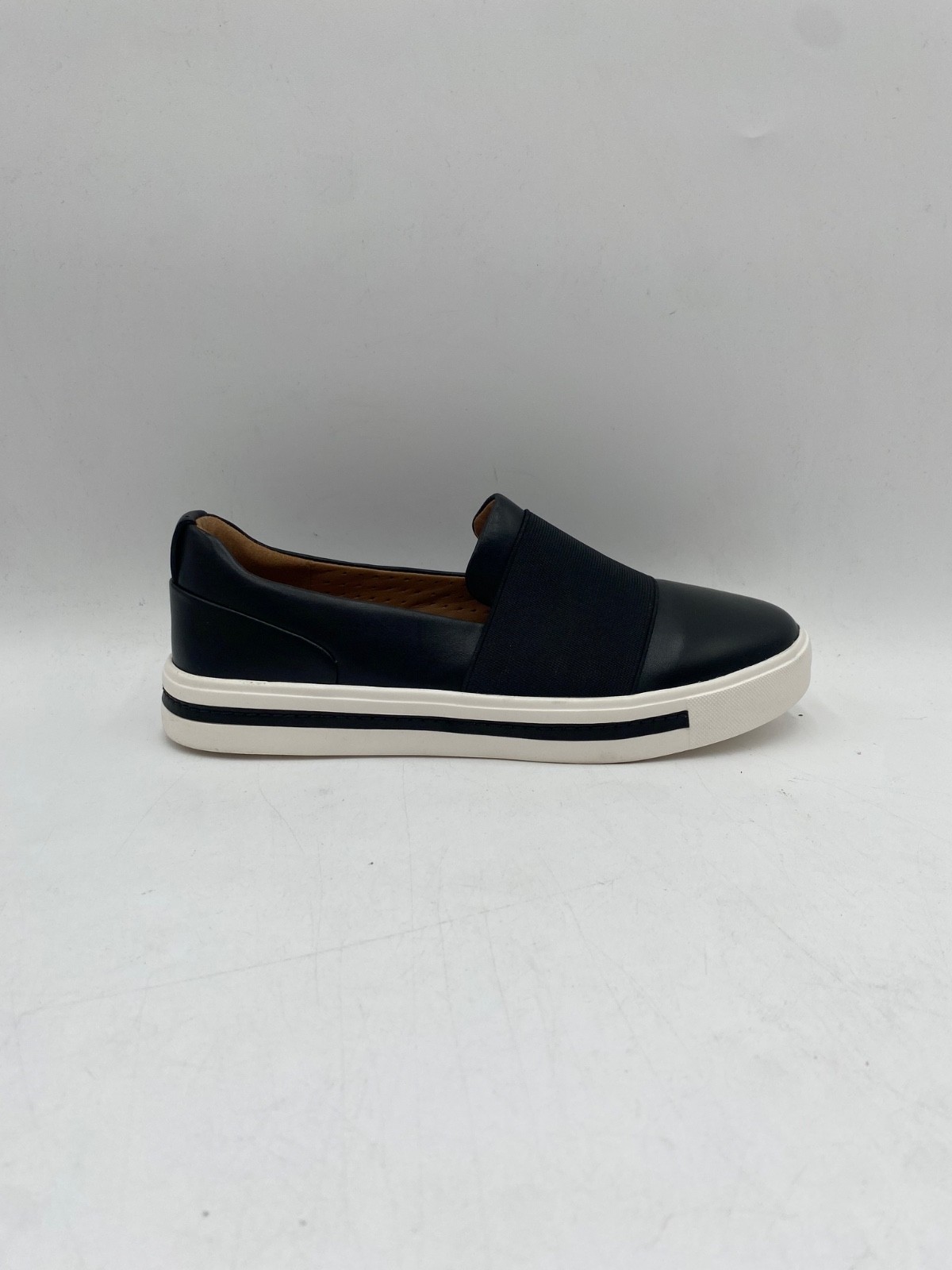 Clark’s UN MAUI STEP Women’s Casual Slip-ons Black Leather Multiple Sizes