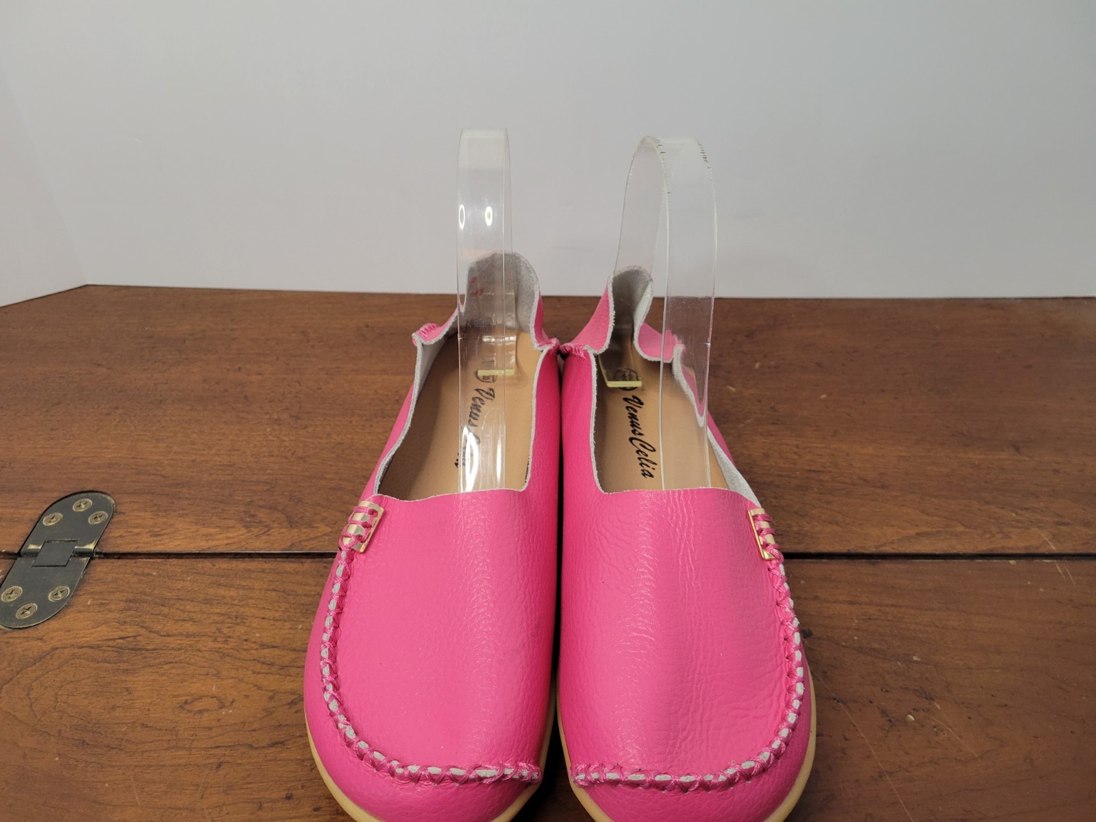 Venus Celia Pink Leather Comfort Womens Walking Driving Loafer Size 7.5 or 38