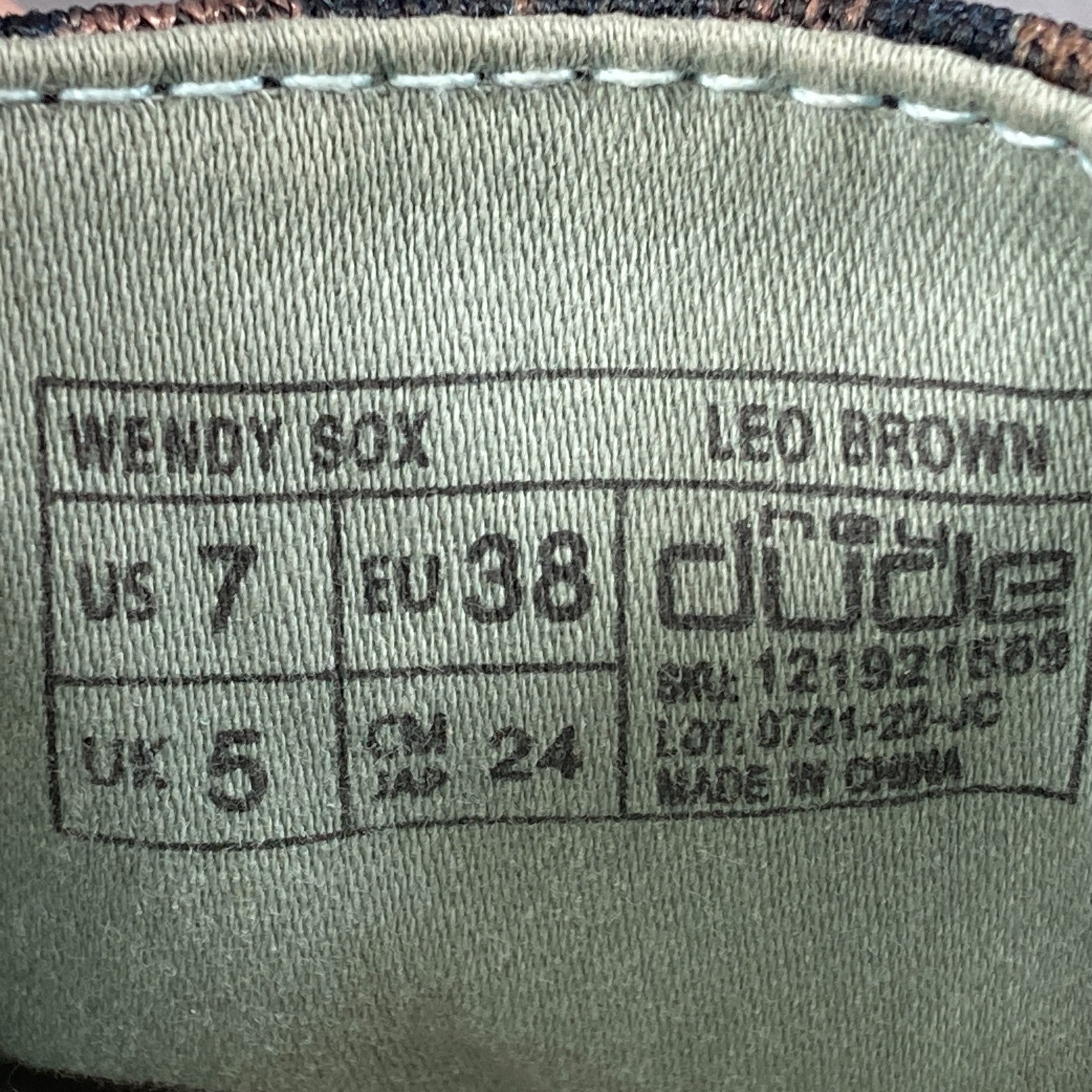 Hey Dude Wendy Sox Shoes Womens 7 Leo Brown Leapord Boat Loafer Moc Toe Slip-on