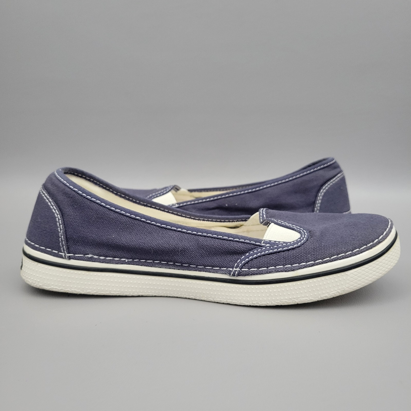 Crocs Womens Slip-on Loafers Canvas Navy Blue Lightweight Natical Size 9