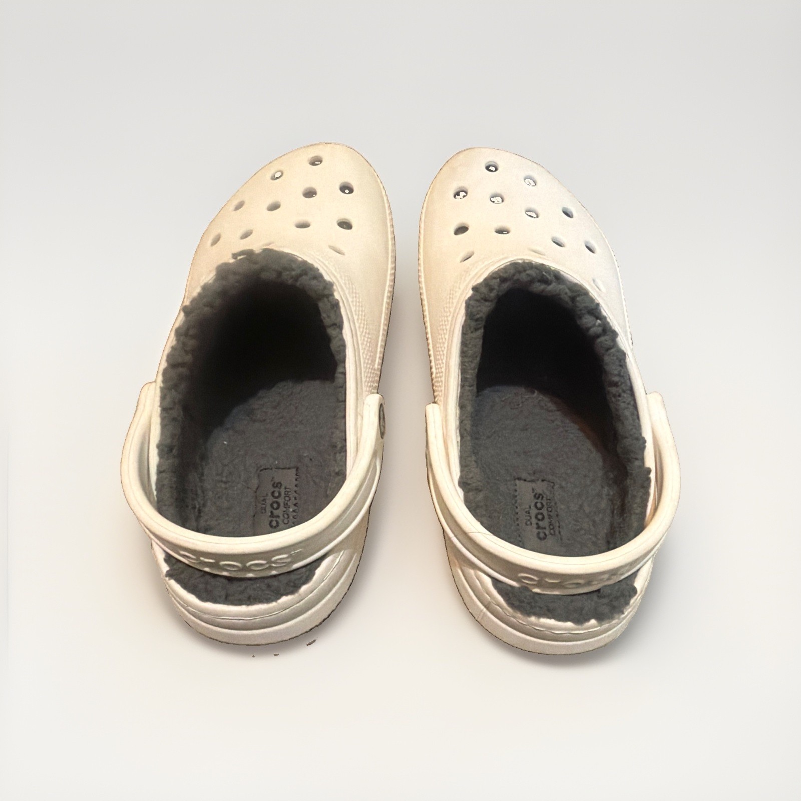Crocs Classic Lined Clog Women’s US 9 White Faux Fur Lined Slip-On