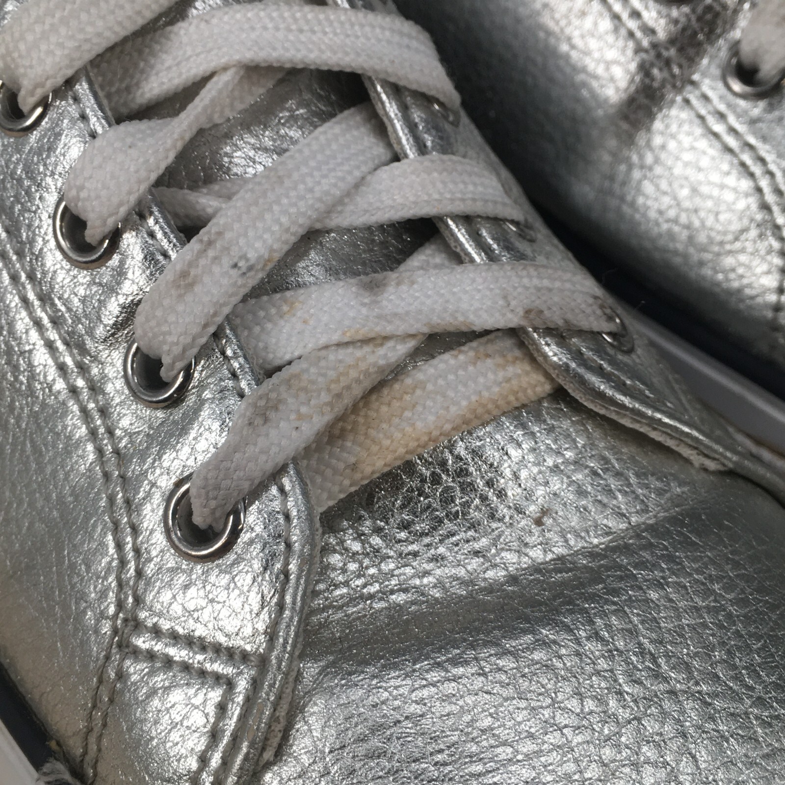 Tommy Hilfiger Shoes Womens 7.5M Helien Platform Sneakers Silver Lace Up Low Top