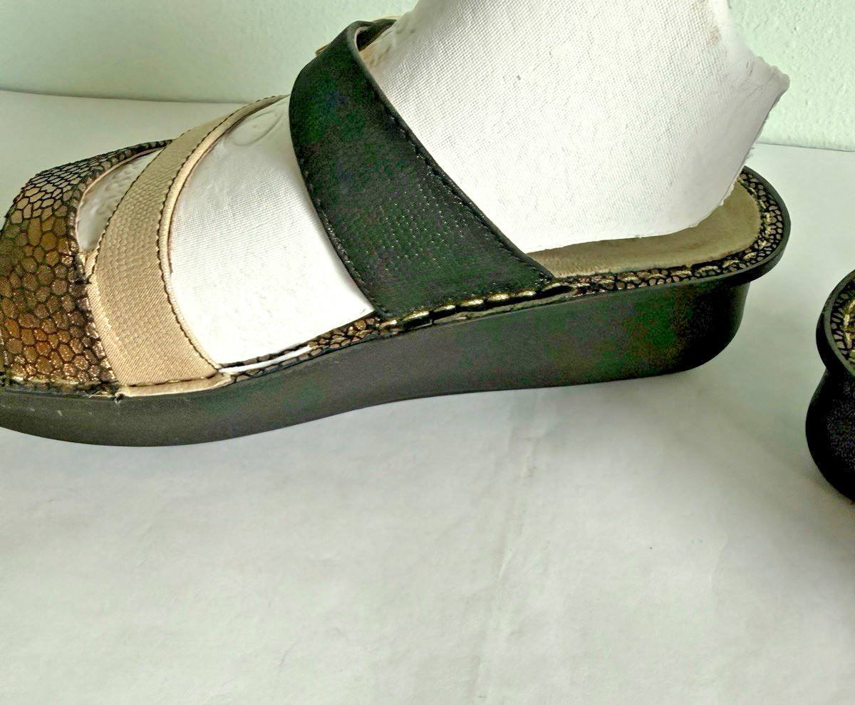 ALEGRIA Colette Unity Black Gold Womens 38/8-8.5 Comfort Art to Wear Snake Print