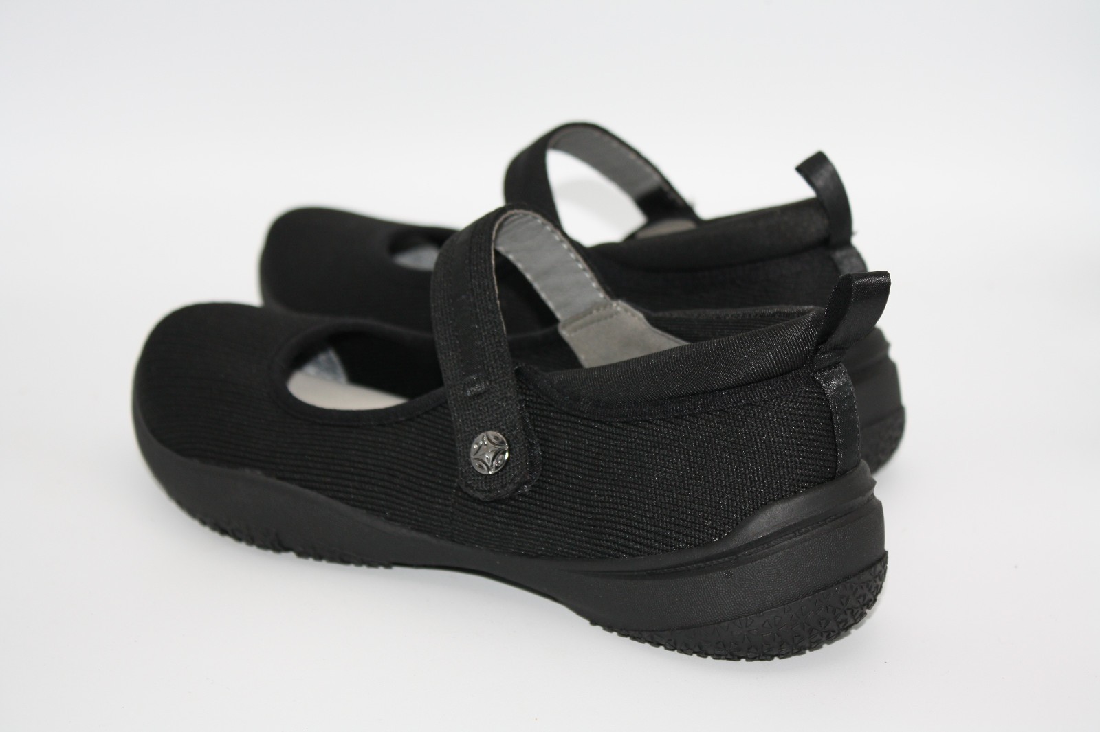 J Sport By Jambu Melody Womens Mary Jane Shoes Sz 6.5 Black