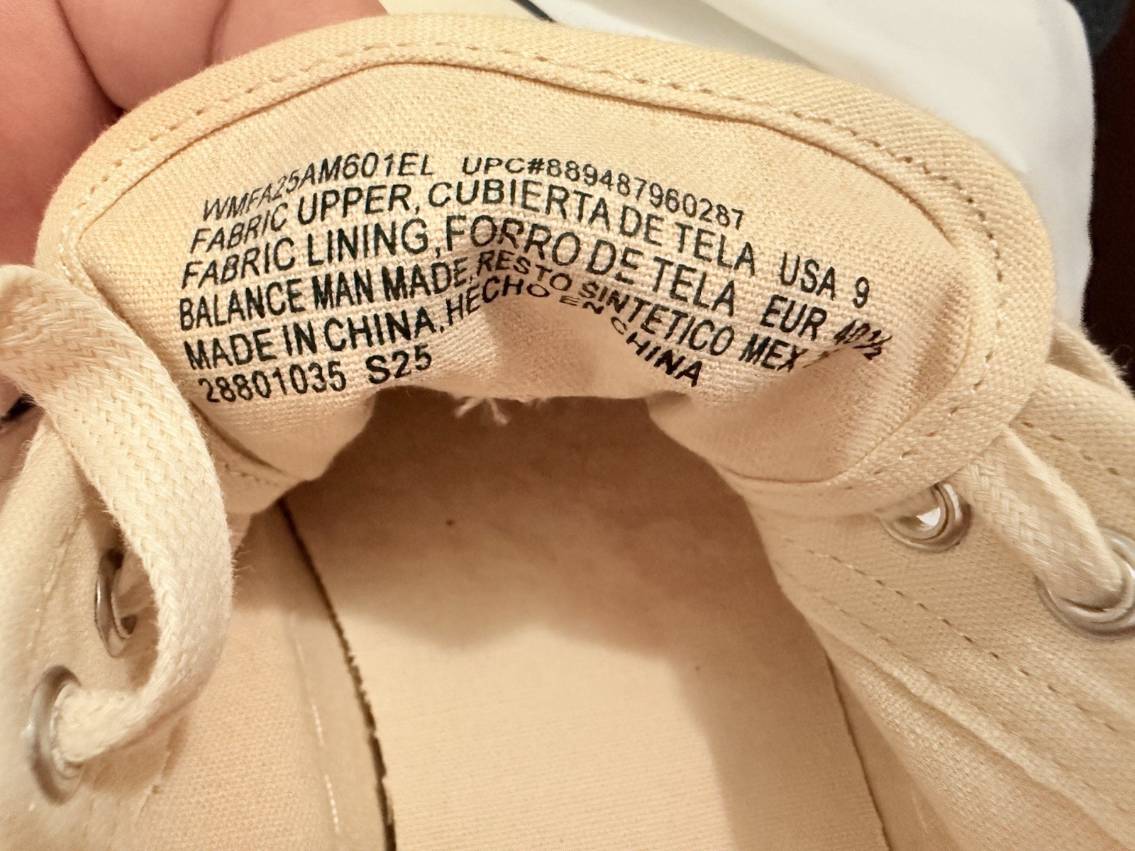 Free Assembly Canvas Low Top Sneaker Women Cream Sz 9 School