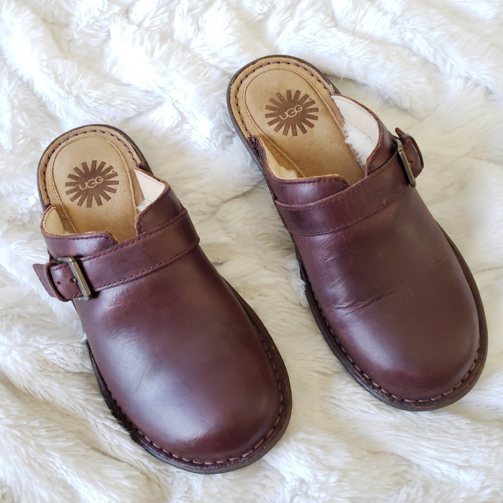 UGG Australia Livia Brown Wool Lined Leather Clogs Mules – Women’s US 6/ EU 37
