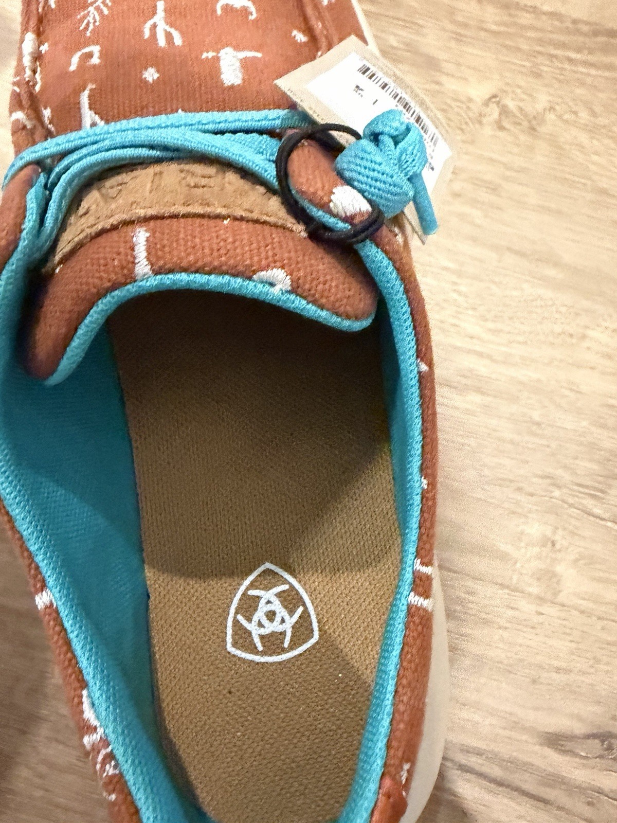 Ariat Hilo Doodle Steer Head Western Slip-Ons Brown 6.5 Women’s B / Medium Width
