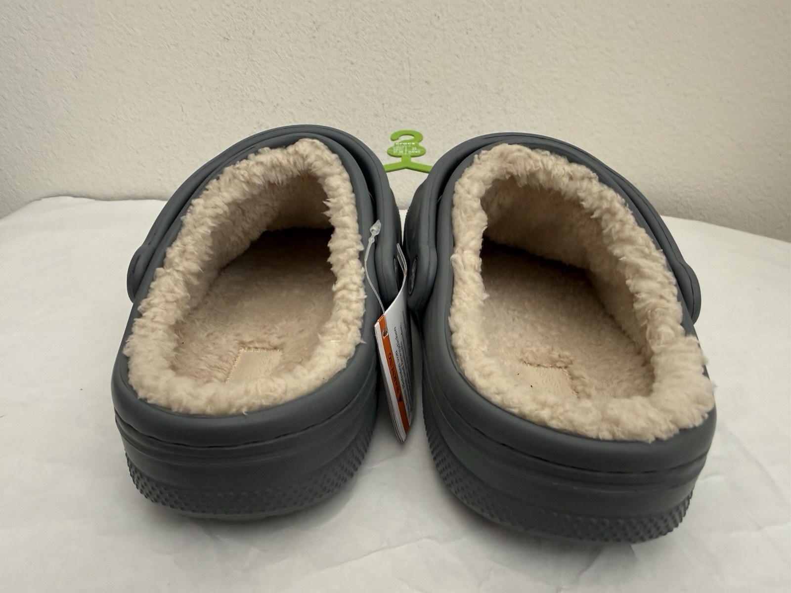 NWT Crocs Men’s and Women’s Unisex Baya Lined Clog M5/W7 Charcoal