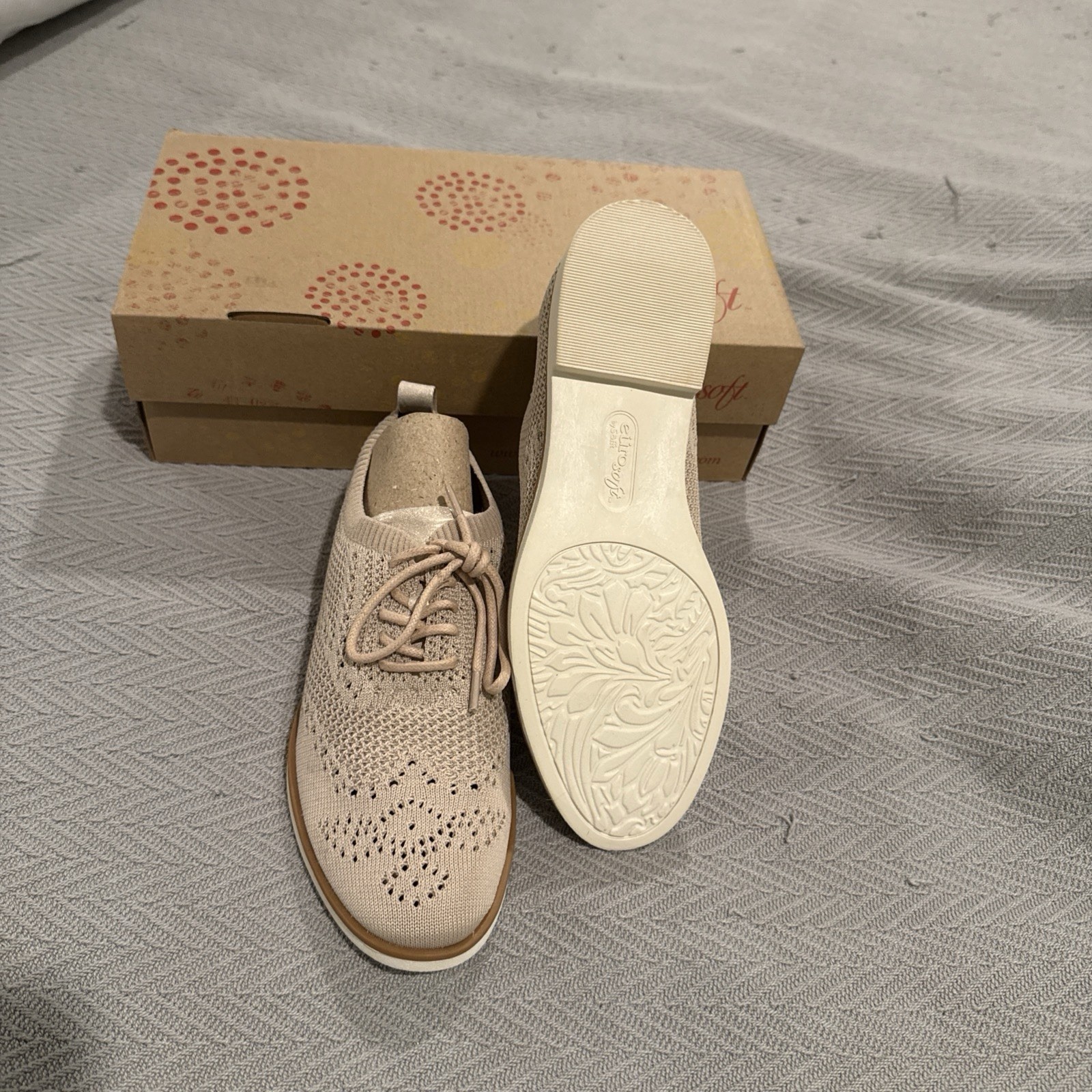 Eurosoft Virida Knit Oxford Shoes Women’s 7 Cream Comfort Lace Up NIB